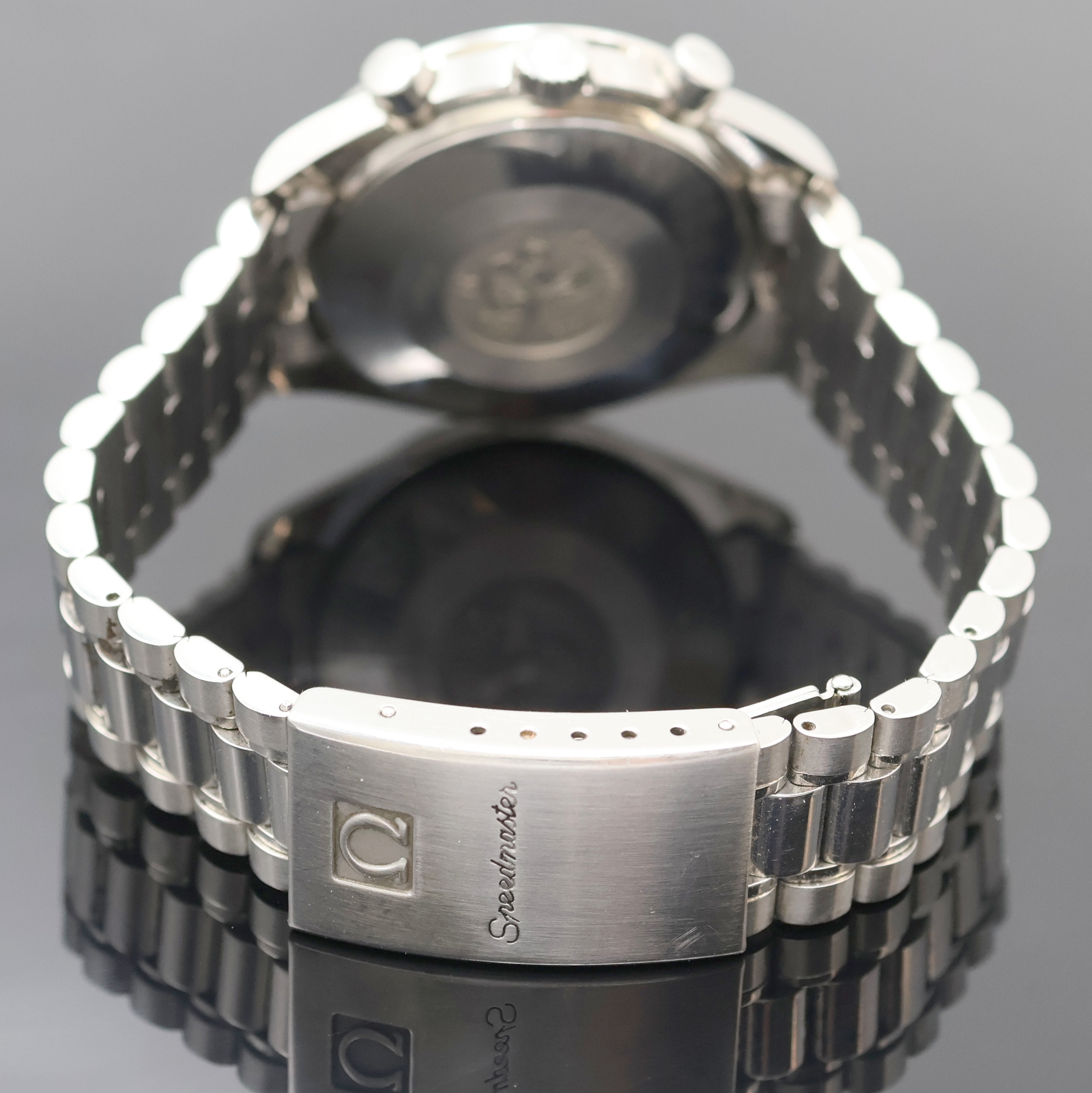 Detail c: OMEGA Herrenarmbanduhr Serie Speedmaster Cart Racing Referenz 175.0032.1/175.0033.1, Schweiz um 1997, Automatik, Edelstahlgeh., Boden aufgedr., orig. ...