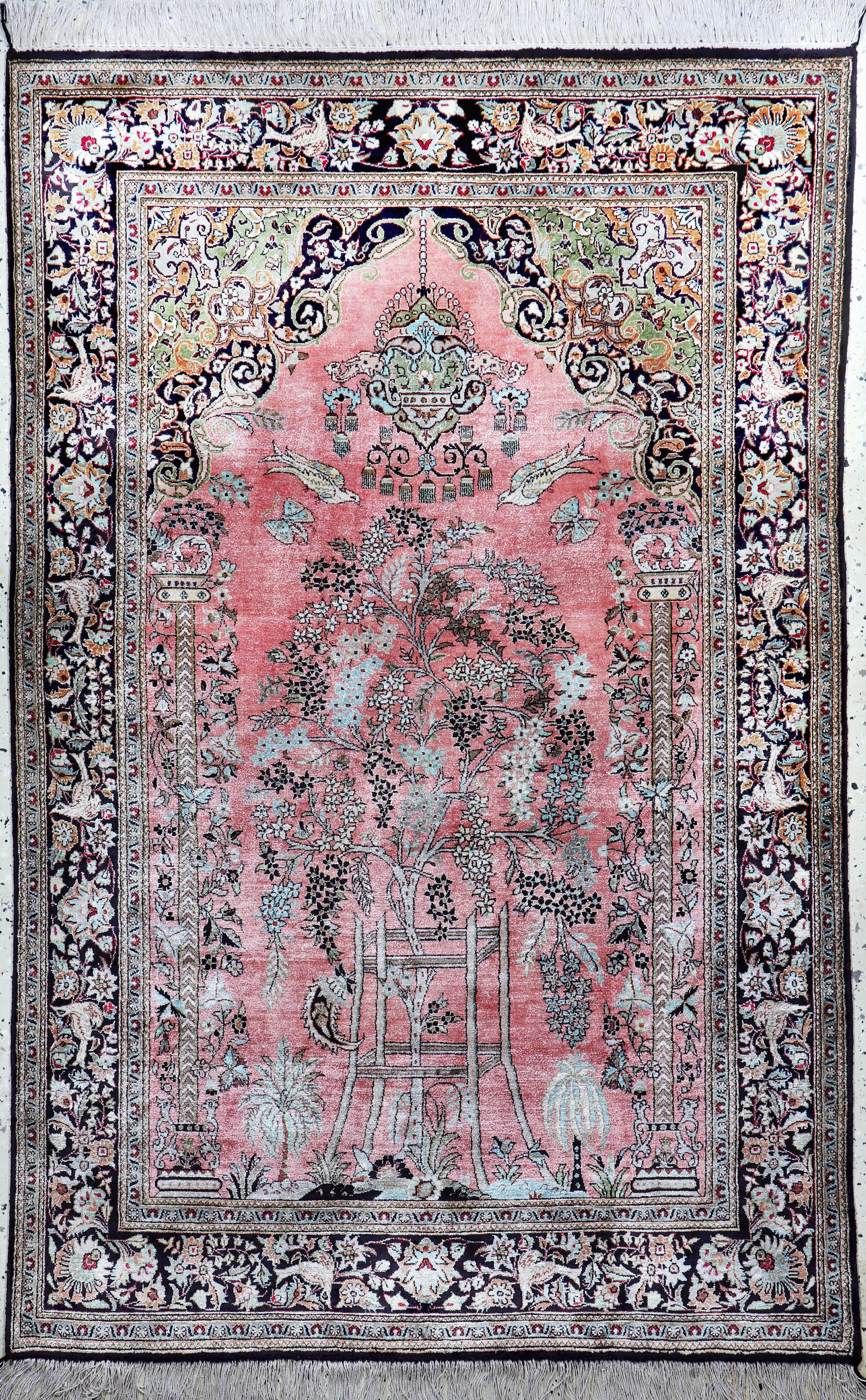 Image 27033928 - Ghom Seide alt, Persien, um 1960, reine Naturseide, ca. 165 x 107 cm Schätzpreis: ...