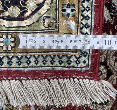 27033929f - Ghom Seide, Persien, Mitte 20.Jhd, reine Naturseide, ca. 155 x 108 cm, EHZ: 1-2 ...