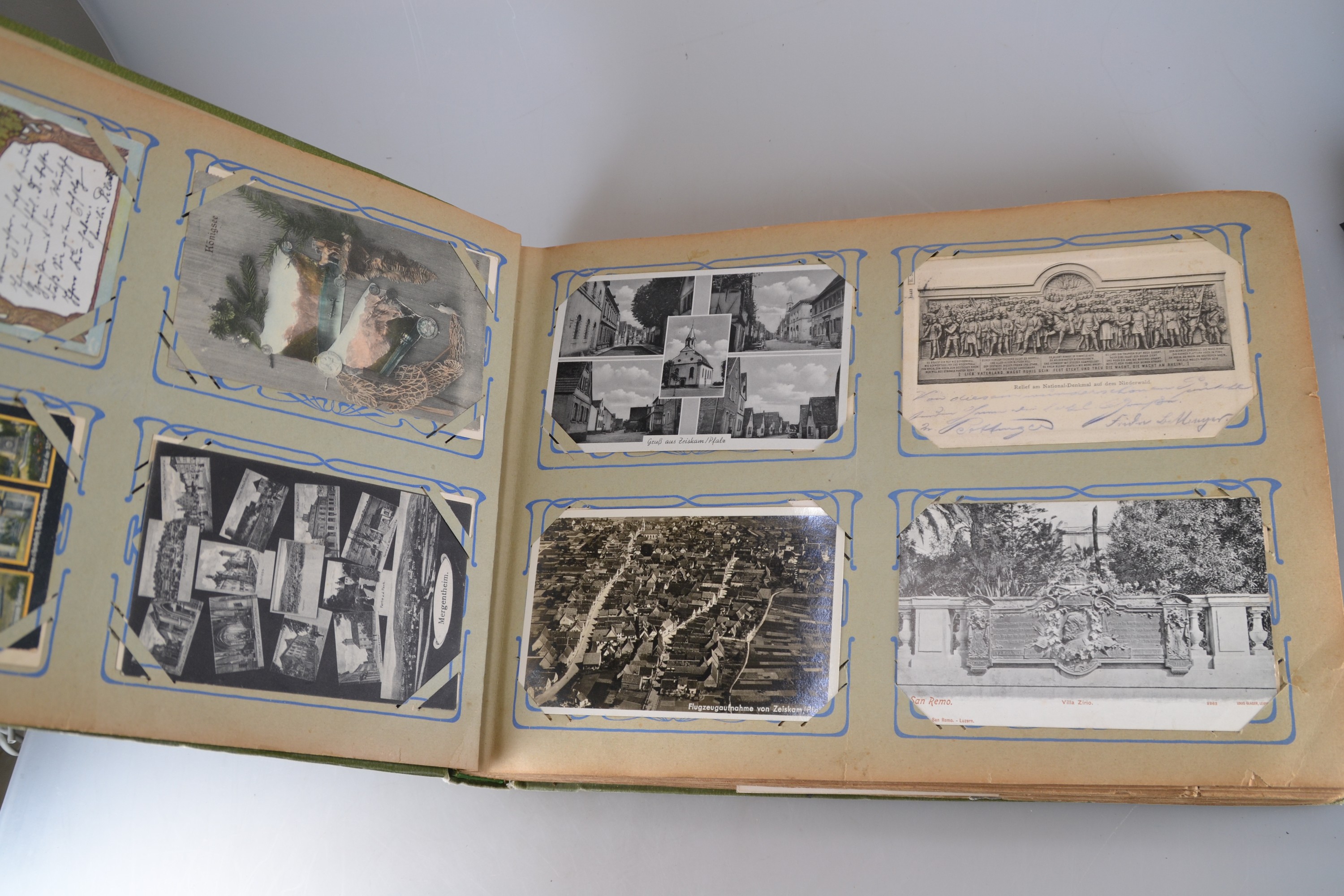 Detail c: Postkartenalbum, deutsch, um 1900 bis ca. 1960, Leinen gebundenes Album um 1910, ca. 110 Post- und Ansichtskarten aus Europa, Schwerpunkt ...