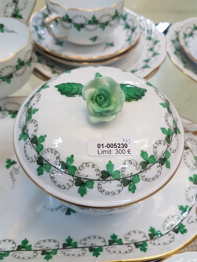 27034077e - Kaffeeservice, Herend Ungarn, 20. Jh., Dekor Parsley/Petersilie, 6 Tassen mit ...