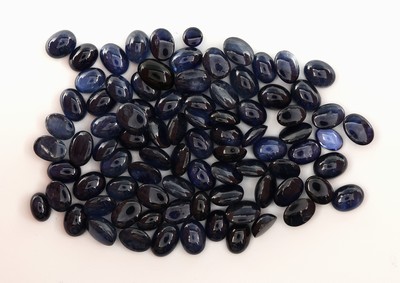 Image Lot lose Saphir-Cabochons zus. ca. 91.50 ct, Ausfassware Schätzpreis: 8900, - EUR