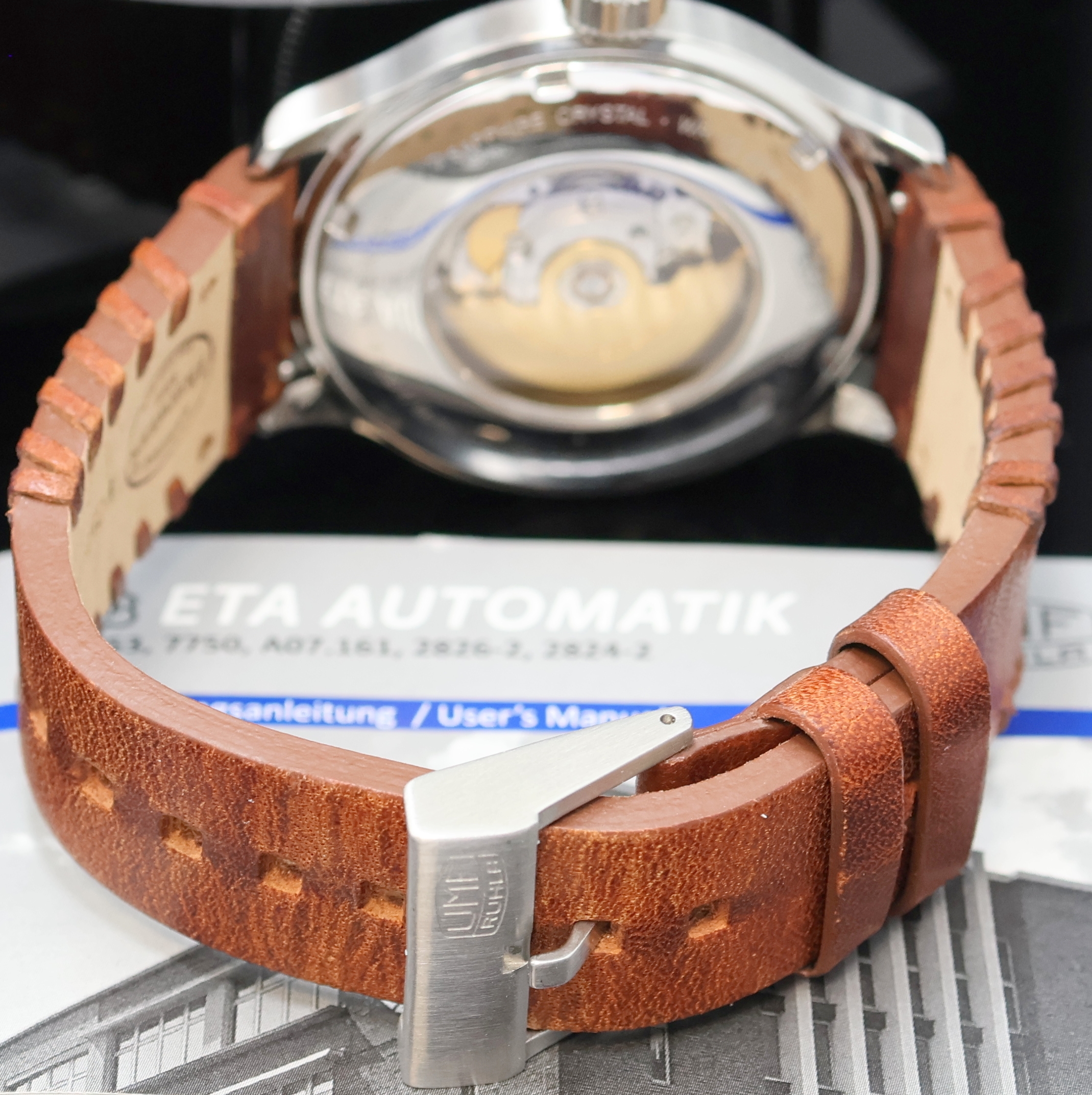 Detail c: UMF RUHLA nahezu neuwertige, auf 99 Stück limitierte Armbanduhr Referenz 1552-5, Automatik, beids. vergl. Edelstahlgeh. inkl. orig. Lederband m. ...