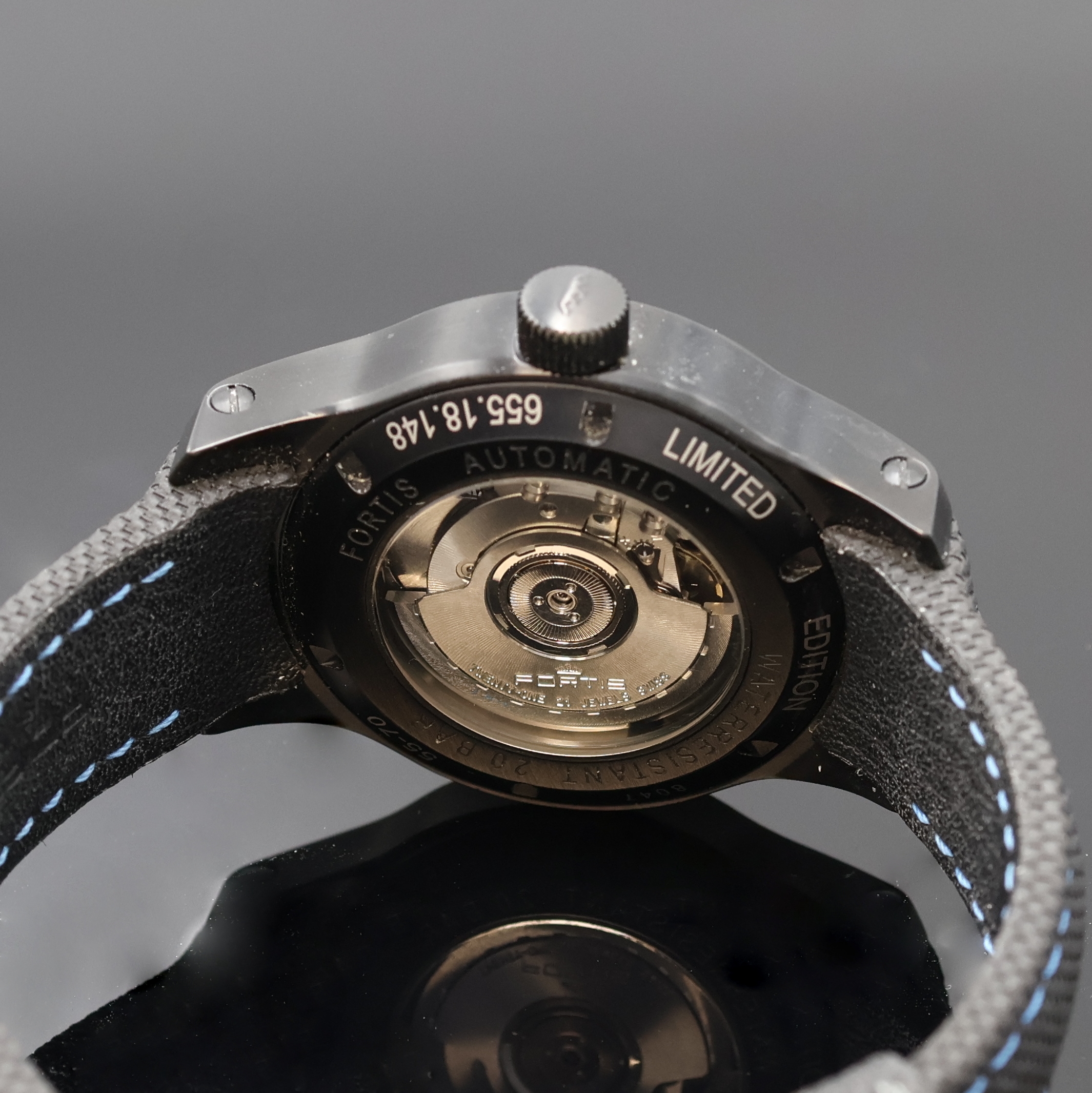 Detail d: FORTIS seltene, auf 70 Stück limitierte Armbanduhr Aeromaster Dornier GMT, Automatik, Schweiz um 2020, beids. vergl., PVD- beschichtetes ...