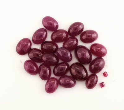 27034103a - Lot lose Rubine zus. ca. 25.6 ct, 2 Rubin-Carrees, andere Cabochons, Ausfassware ...