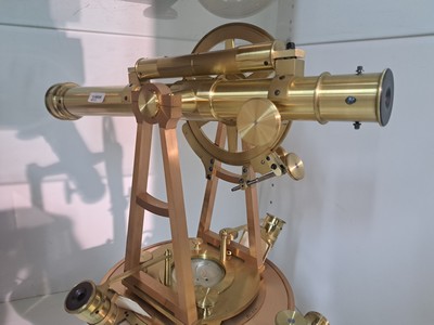 27034157e - Großer Theodolith von Breithaupt, ´F.W. Breithaupt & Sohn, Cassel, 1845, St.254 Messing ...