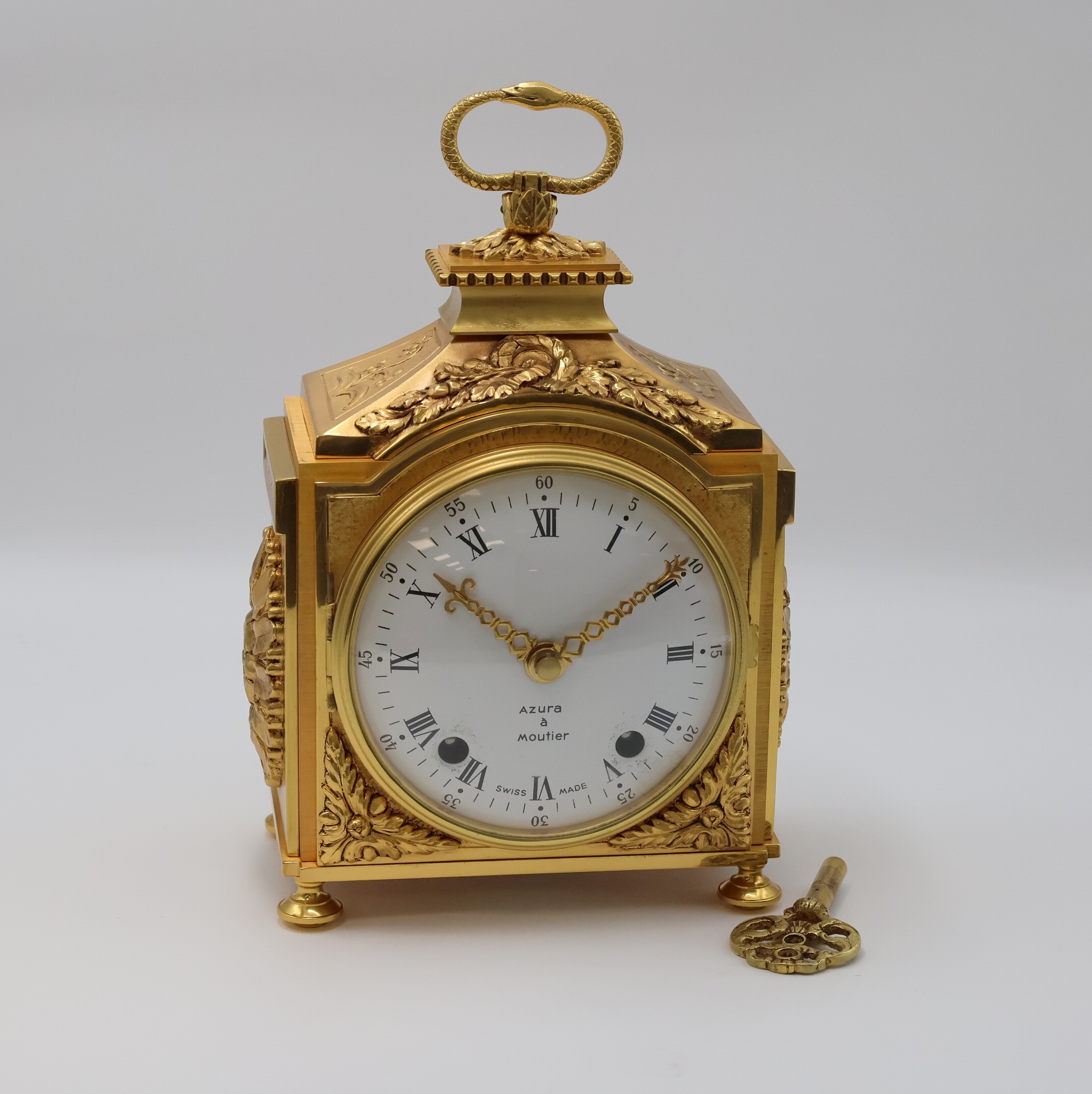 Image 27034564 - AZURA a MOULTIER vergoldete Tischuhr mit Schlagwerk, Schweiz 2. Hälfte des 20. ...