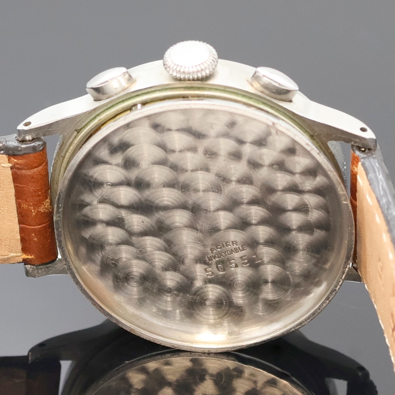 Detail f: LEMANIA Schaltradchronograph Kaliber 15TL, Handaufzug, Schweiz 1940er Jahre, 3-teil. Edelstahlgeh., Boden und Glasrand aufgedr., schwarzes Zifferbl. ...