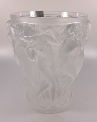 27034614b - Lalique Vase, große Vase ´Bacchantes´, mattiertes Kristallglas, Entwurf Rene Lalique, ...