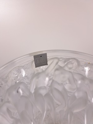 27034614f - Lalique Vase, große Vase ´Bacchantes´, mattiertes Kristallglas, Entwurf Rene Lalique, ...