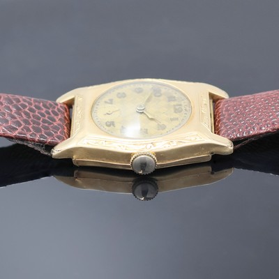 27034692c - Armbanduhr in RG 585/000, Handaufzug, Deutschland um 1930, tonneauförmiges ...