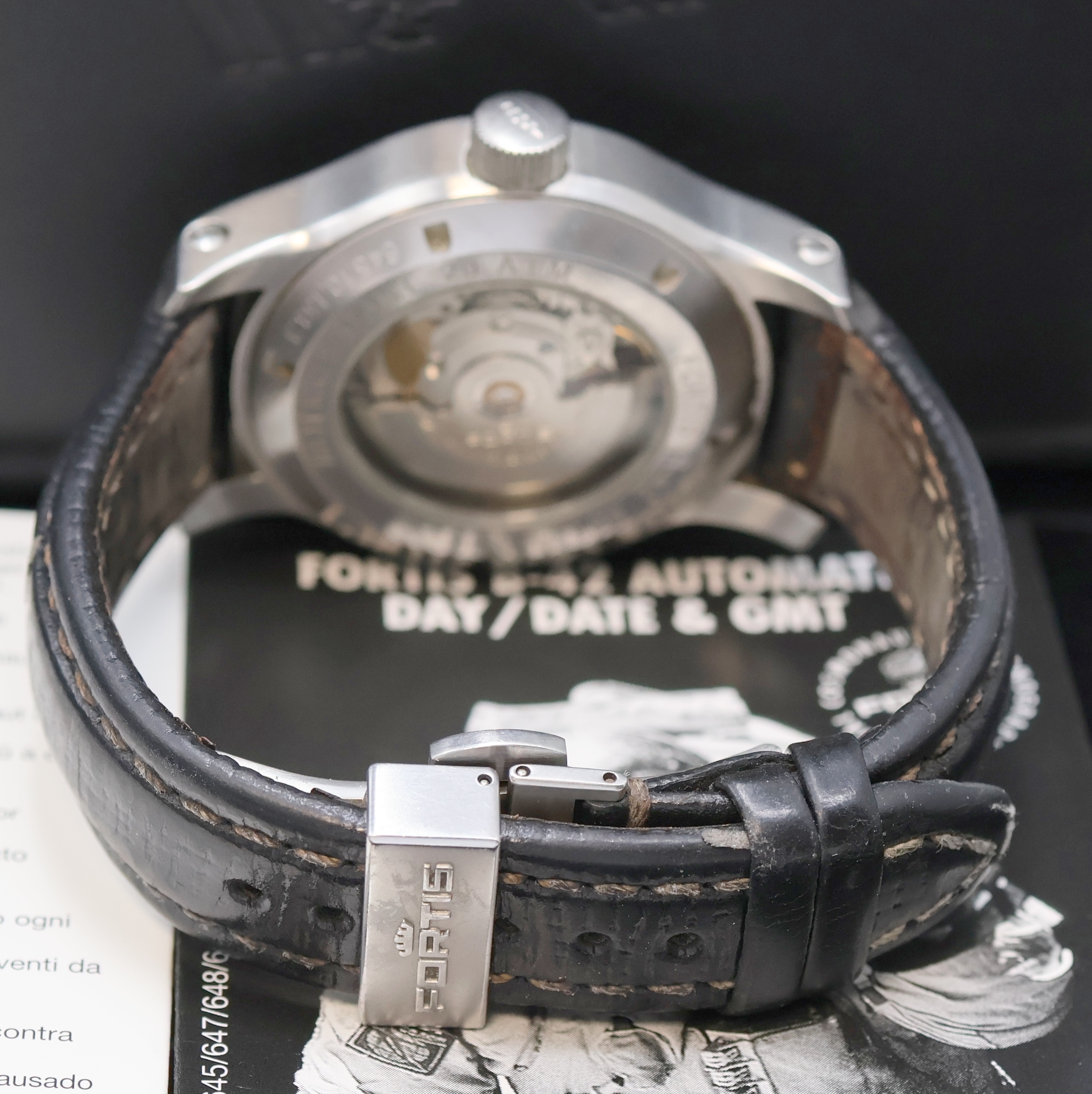 Detail c: FORTIS B-42 Herrenarmbanduhr Referenz 645.10.158.3, Schweiz verk. lt. beil. Pap. 06/2007, Automatik, beids. vergl. Edelstahlgeh., Lederband (zu ers.) ...