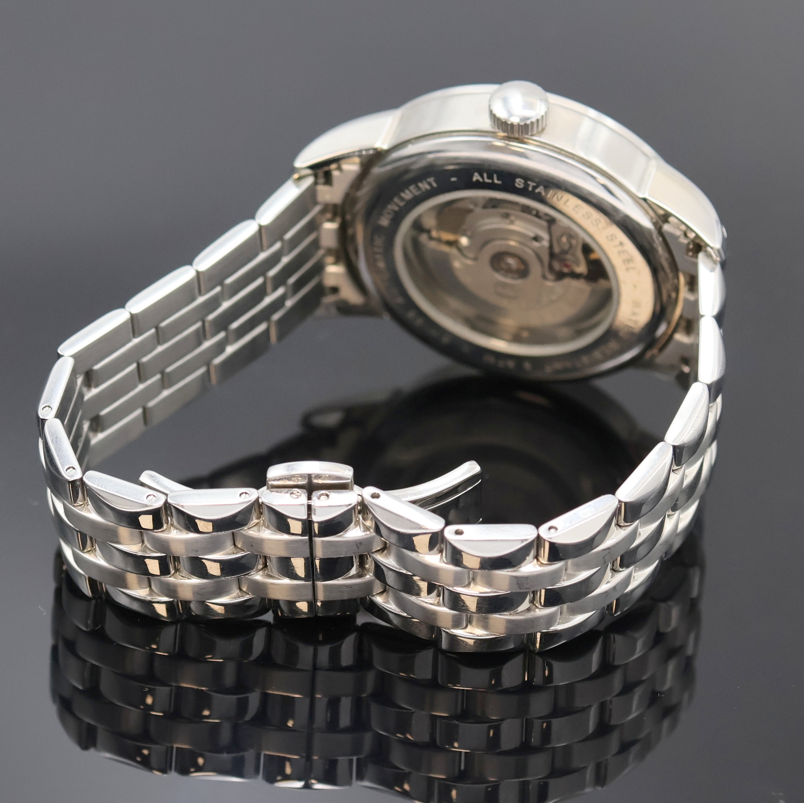 Detail c: MALYSIAK Herrenarmbanduhr in Stahl, Schweiz/Deutschland um 2010, Automatik, beids. vergl. Geh. inkl. Gliederband m. dopp. Faltschl., silb. Zifferbl. ...