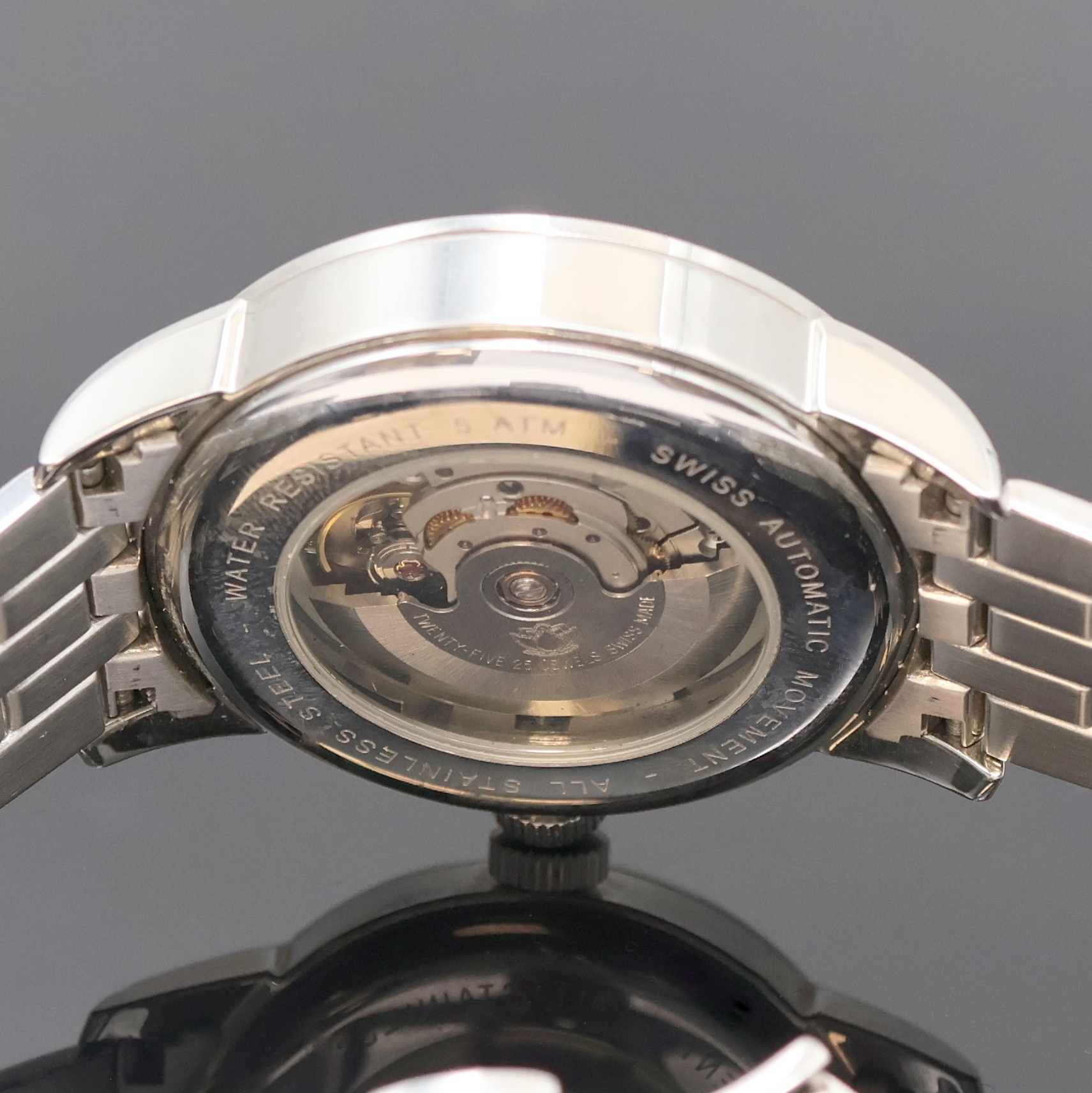 Detail f: MALYSIAK Herrenarmbanduhr in Stahl, Schweiz/Deutschland um 2010, Automatik, beids. vergl. Geh. inkl. Gliederband m. dopp. Faltschl., silb. Zifferbl. ...