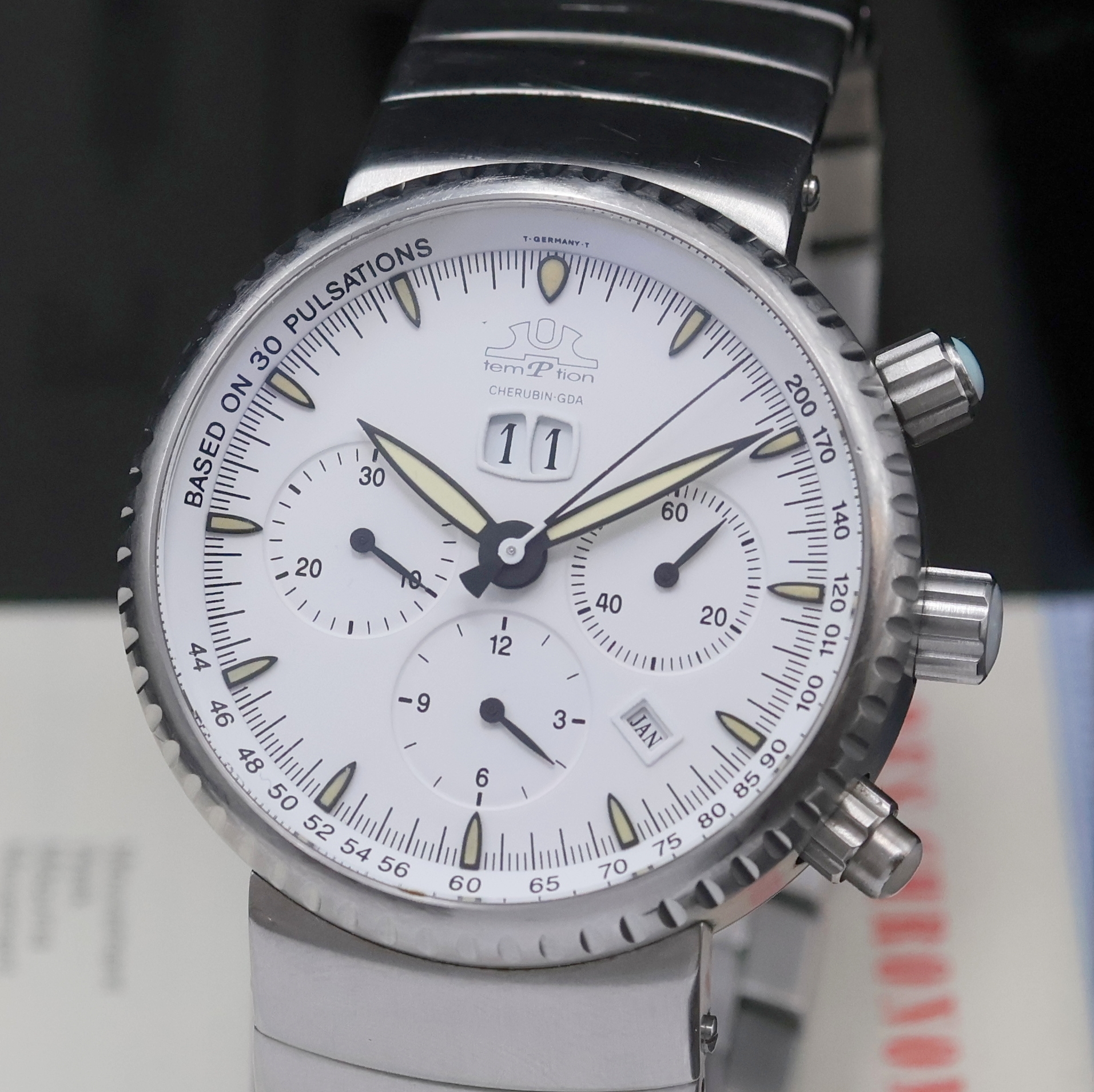 Detail a: TEMPTION Cherubin-GDA auf 500 Stück limitierter Armbandchronograph in Stahl, Deutschland um 1995, Automatik, beids. vergl. Geh. inkl. orig. ...