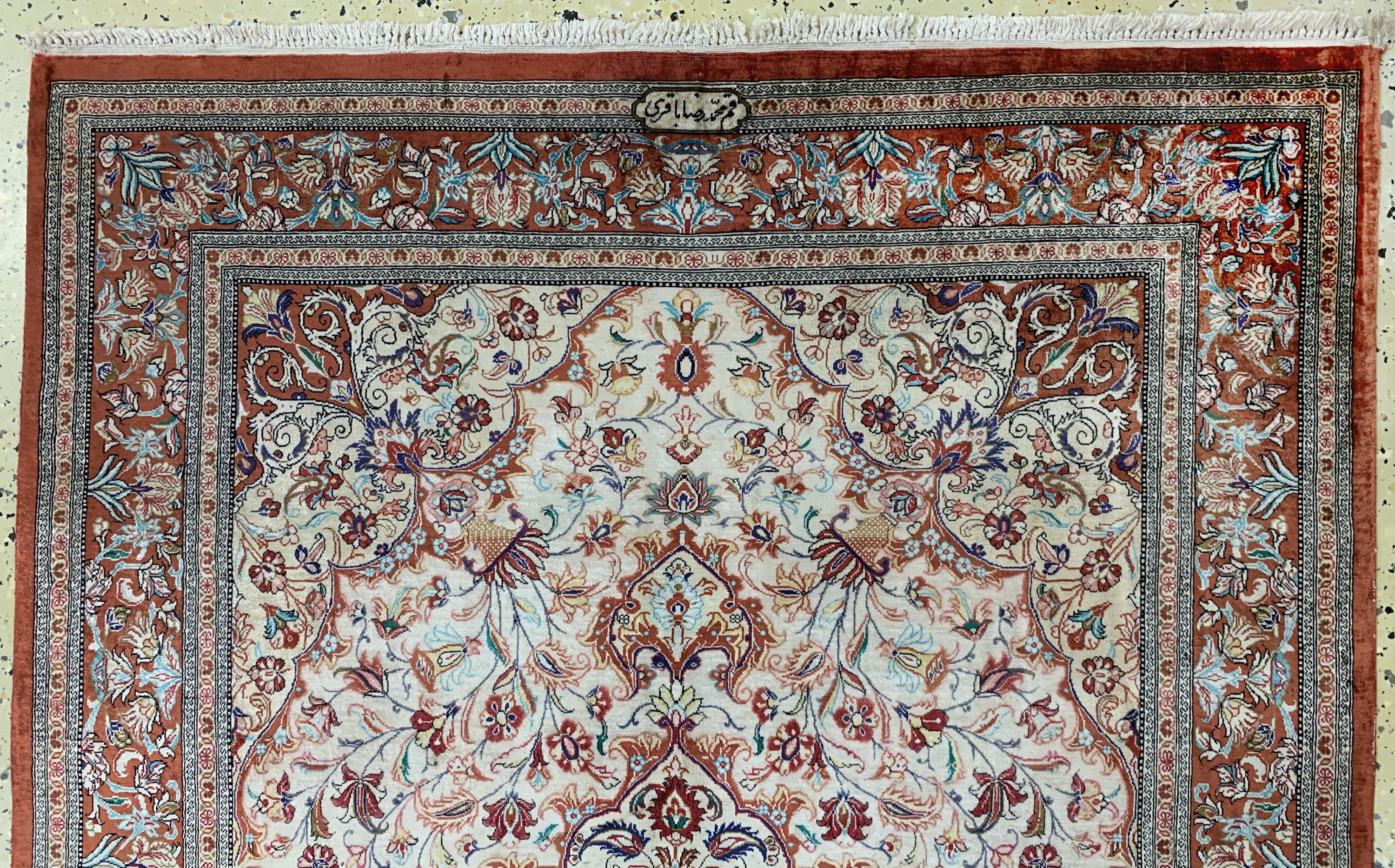 Detail a: Ghom Seide fein signiert, Persien, Ende 20.Jhd, reine Naturseide, ca. 150 x 102 cm, ca. 1,0 Mio. Kn/qm, gereinigt, EHZ: 2
