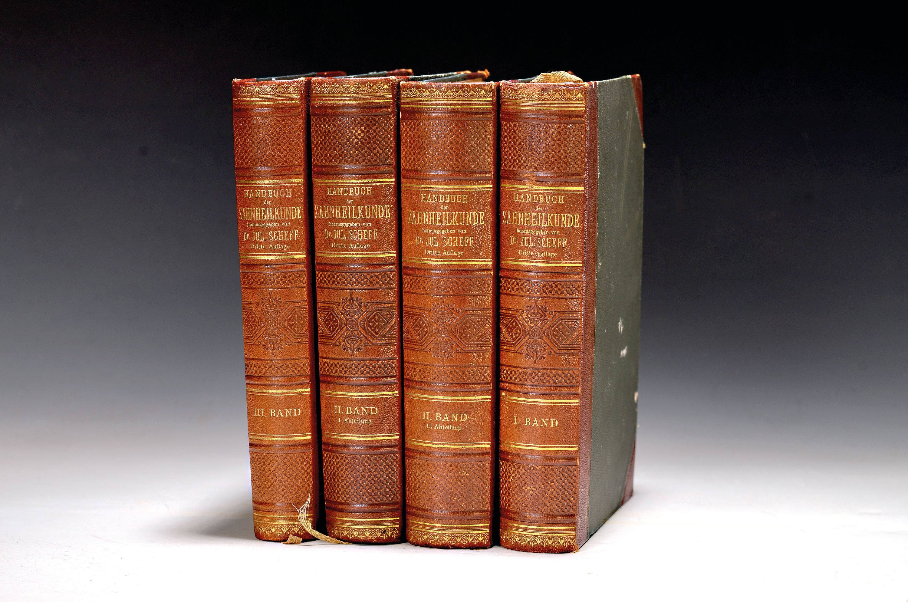 Image 27034729 - Dr. Julius Scheff (1824-1919): Handbuch der Zahnheilkunde, 4 Bd., Wien/Leipzig, Alfred ...