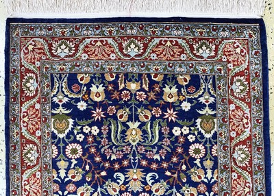 27034715a - Hereke Seide fein, Persien, Mitte 20.Jhd, reine Naturseide, ca. 104 x 69 cm, ca. 1,0 ...