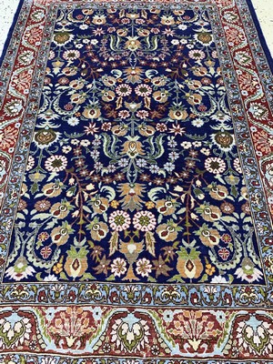 27034715b - Hereke Seide fein, Persien, Mitte 20.Jhd, reine Naturseide, ca. 104 x 69 cm, ca. 1,0 ...