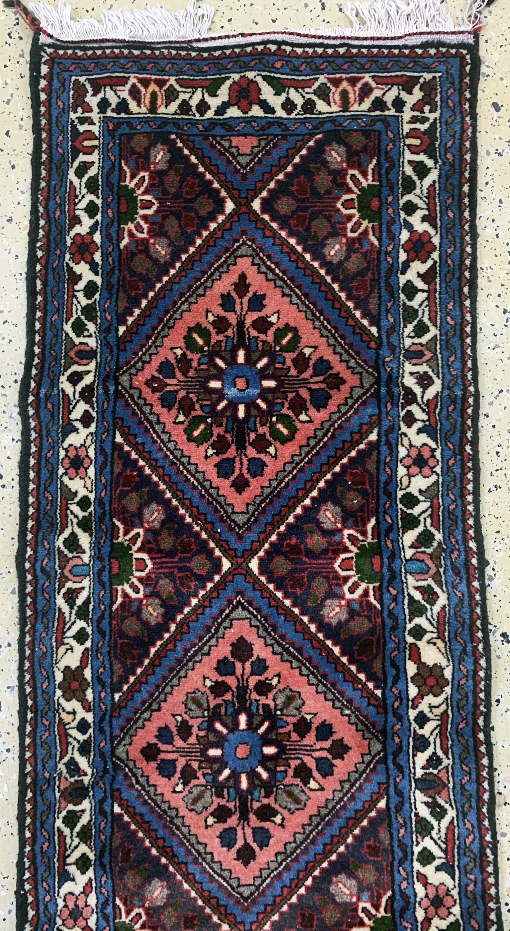 Detail a: Assadabad, Persien, Mitte 20.Jhd, Wolle aufBaumwolle, ca. 495 x 60 cm, EHZ: 2