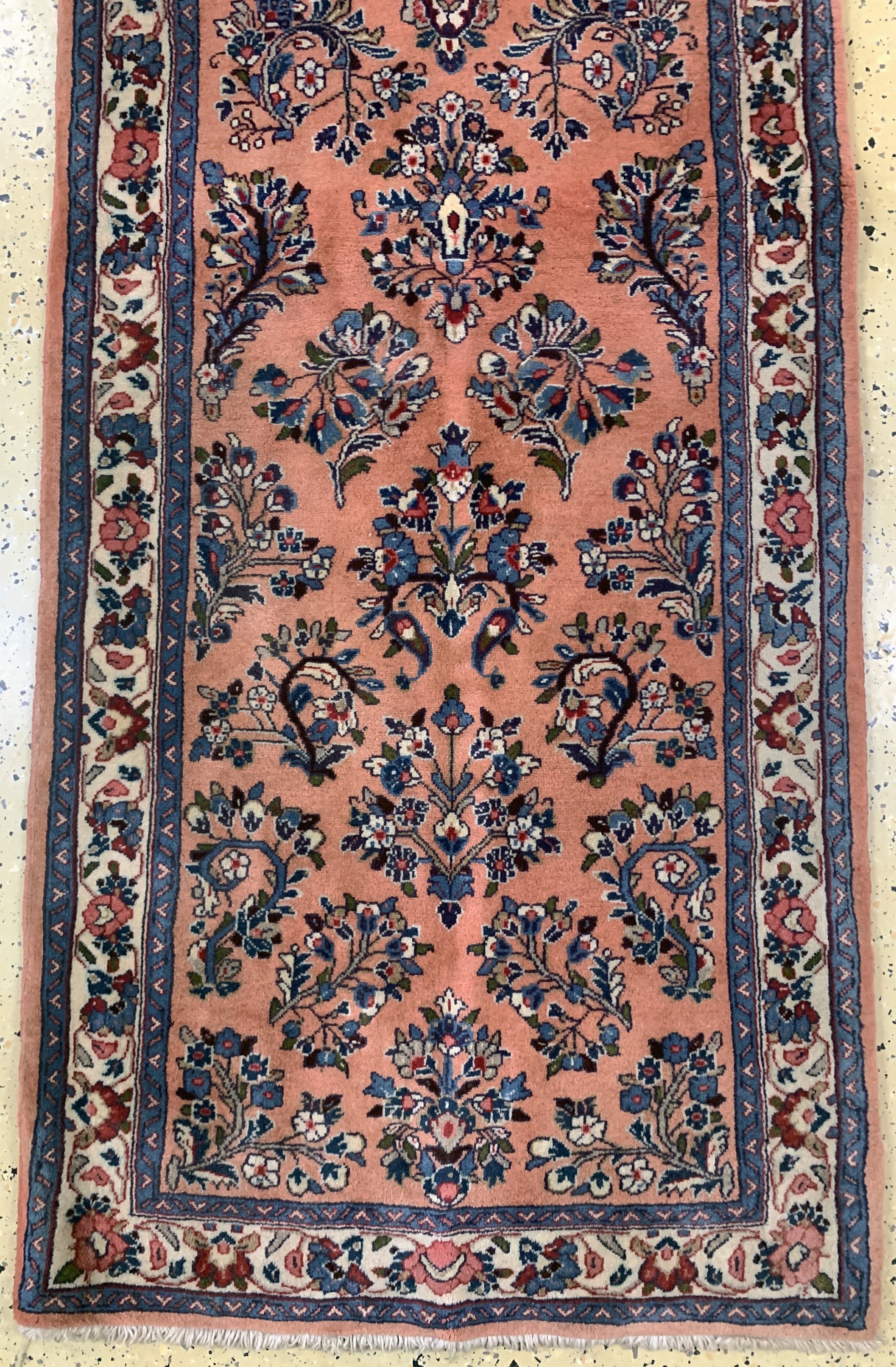 Detail e: Sarogh, Persien, Ende 20.Jhd, Wolle auf Baumwolle, ca. 640 x 85 cm, EHZ: 2
