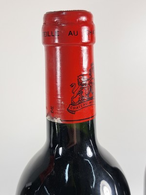 27034988e - 6 Flaschen 2000 Chateau Montrose, 2eme Grand Cru Class, Saint-Estephe, Bordeaux, ...