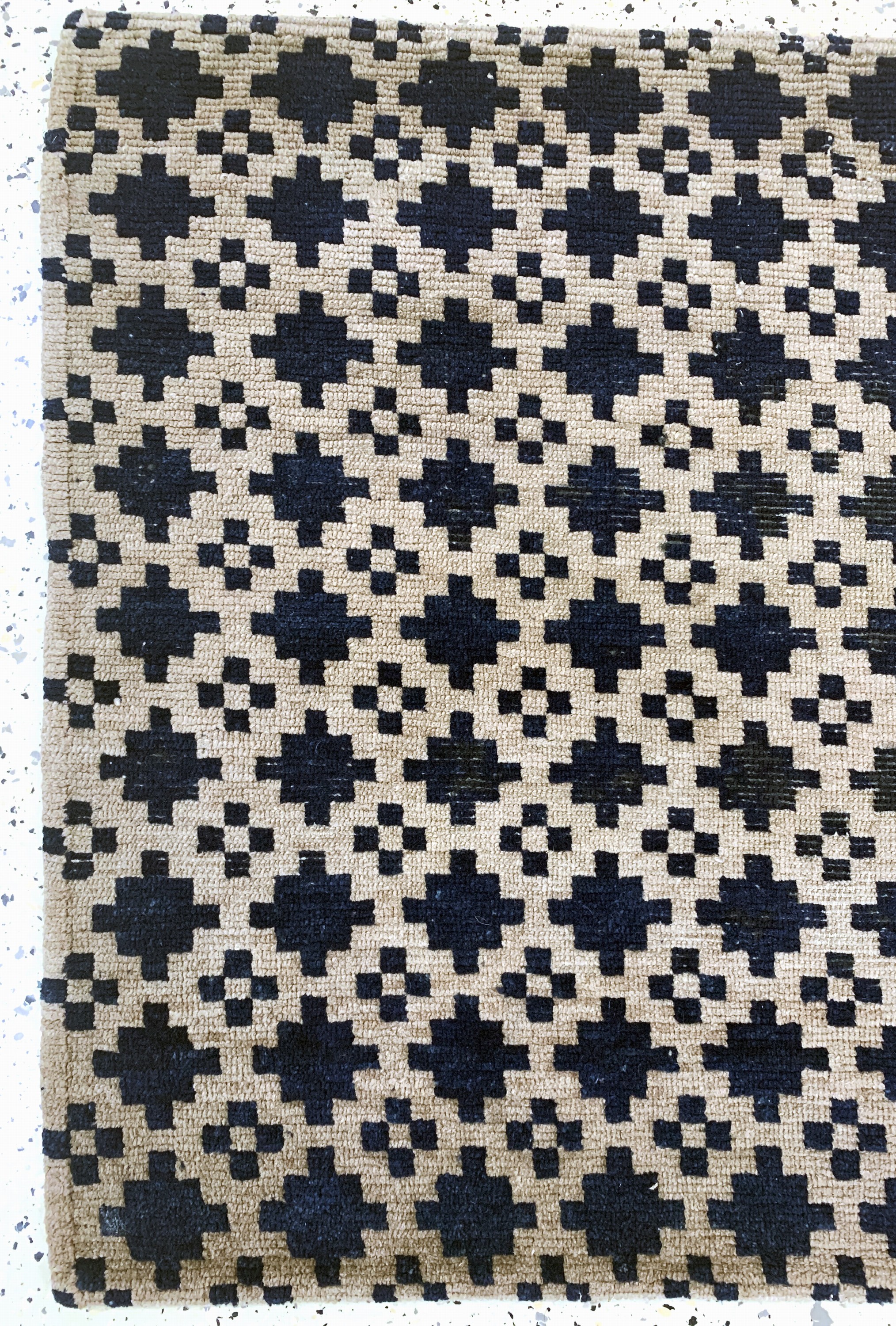 Detail c: "Meditations-Matte", Tibet, Anfang 20.Jhd, Wolle auf Baumwolle, ca. 80 x 92 cm, EHZ: 2