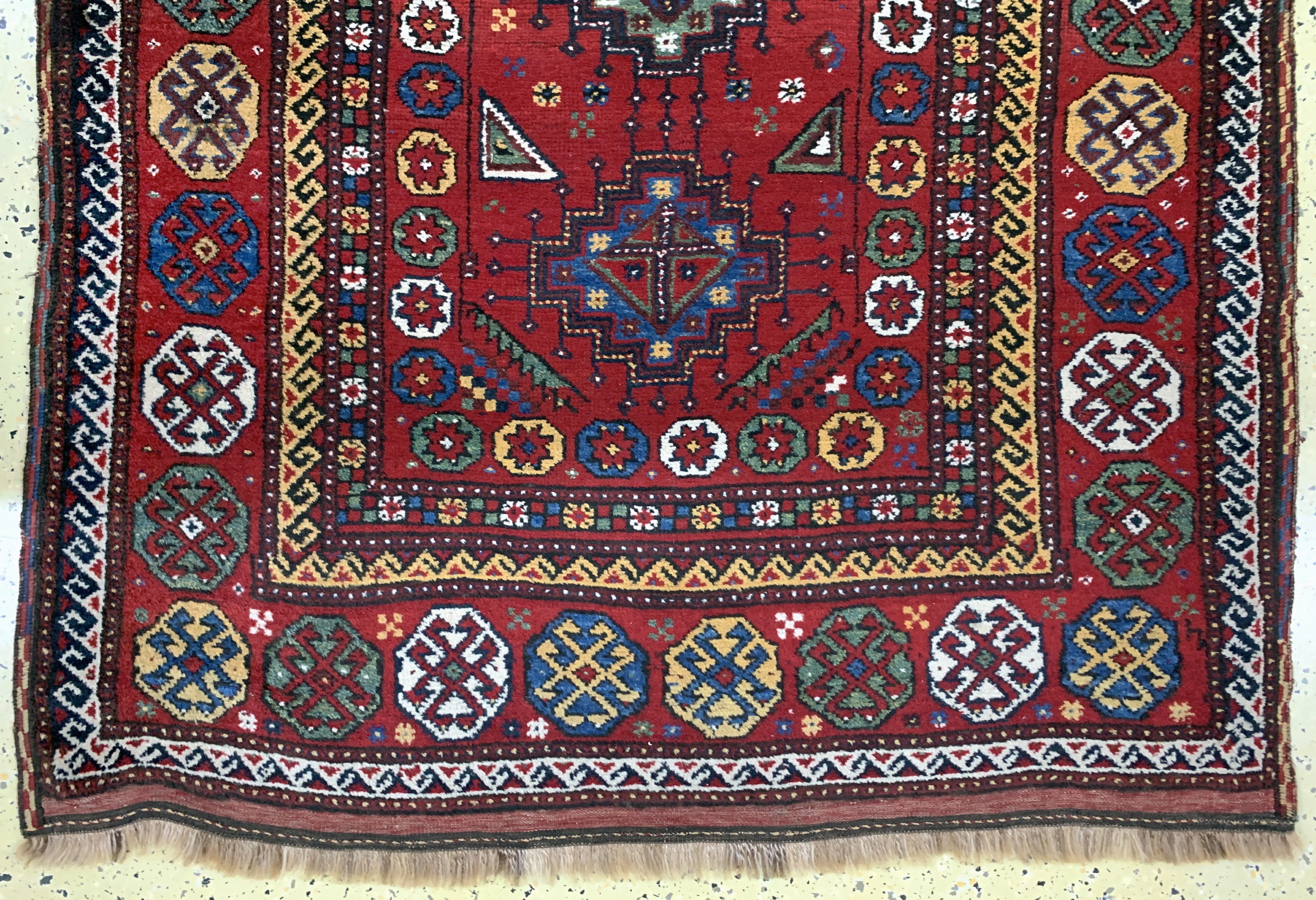 Detail c: Kurdischer"Dorfteppich", Türkei, Anfang 20.Jhd, Wolle auf Wolle, ca. 235 x 125 cm, EHZ: 2