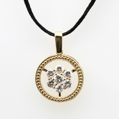 Image Anhänger mit Diamanten, GG 585/000, 7 Diam. zus. ca. 0.31 ct feines Weiß/vs, D. ca. 1 ...