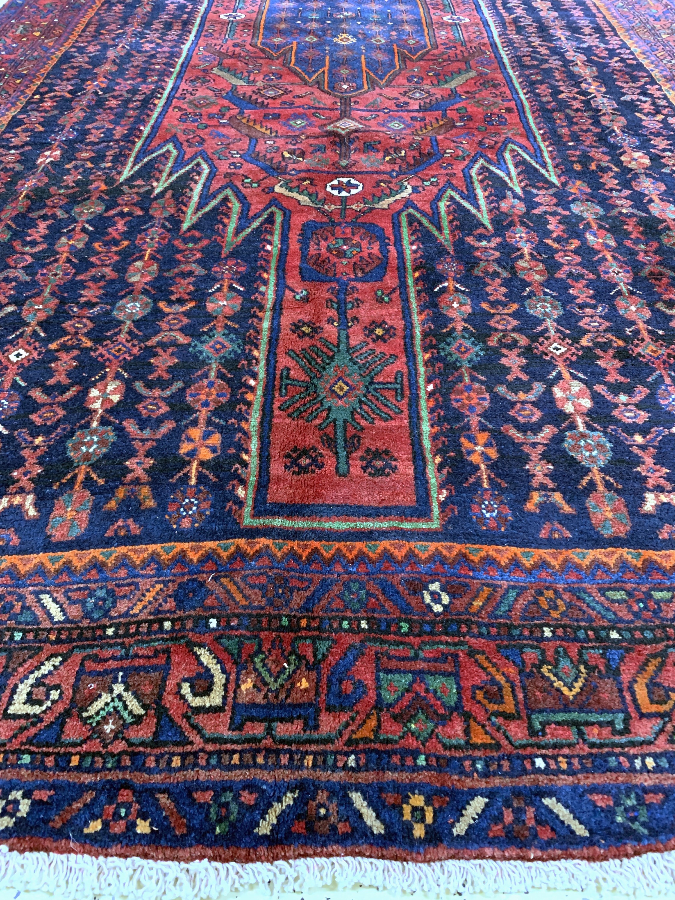 Detail e: Kordi Bidjar, Persien, Mitte 20.Jhd, Wolle auf Baumwolle, ca. 309 x 163 cm, EHZ: 2