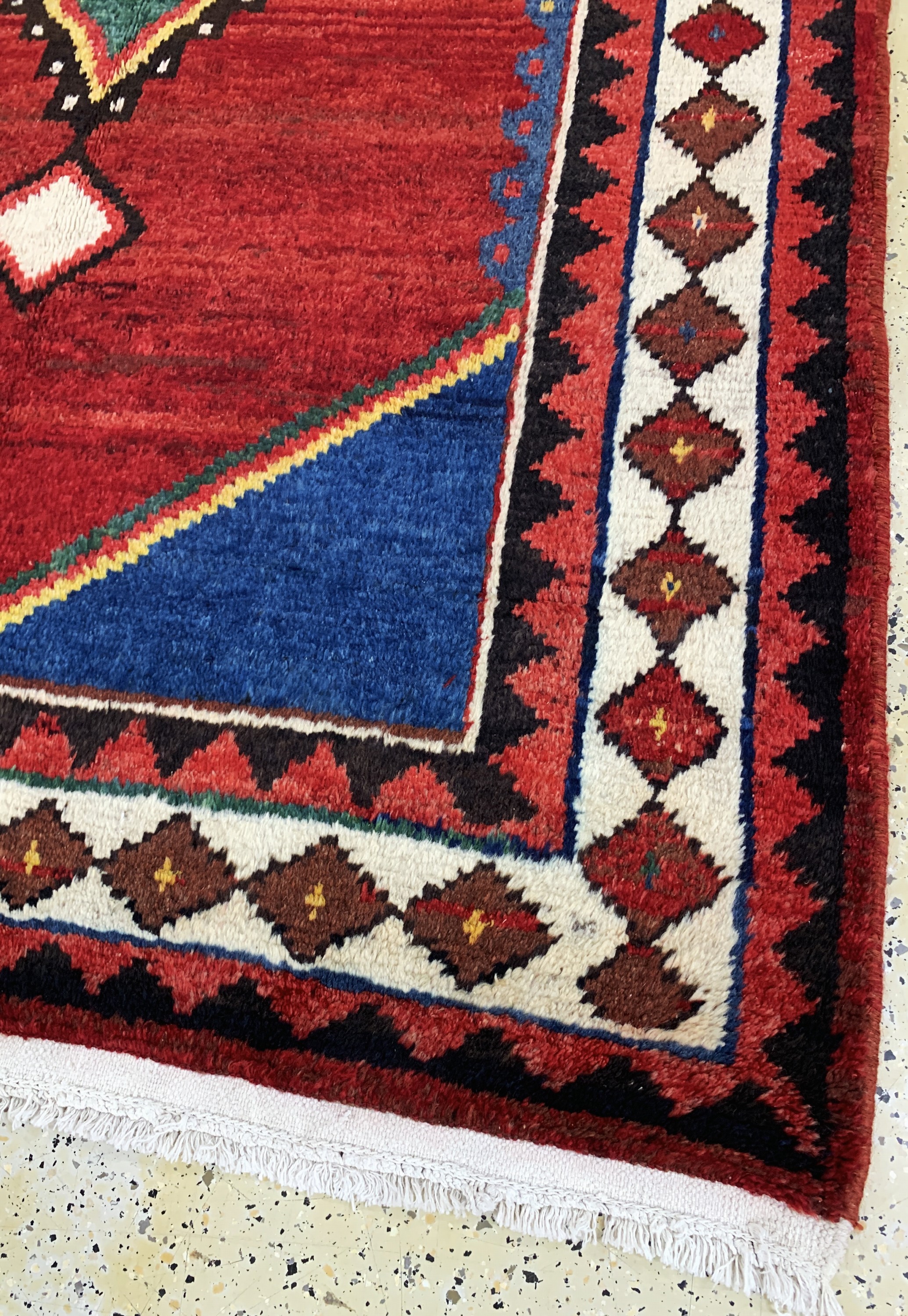 Detail d: Louri Bachtiar, Persien, Anfang 20.Jhd, Wolle auf Baumwolle, ca. 260 x 165 cm, EHZ: 2