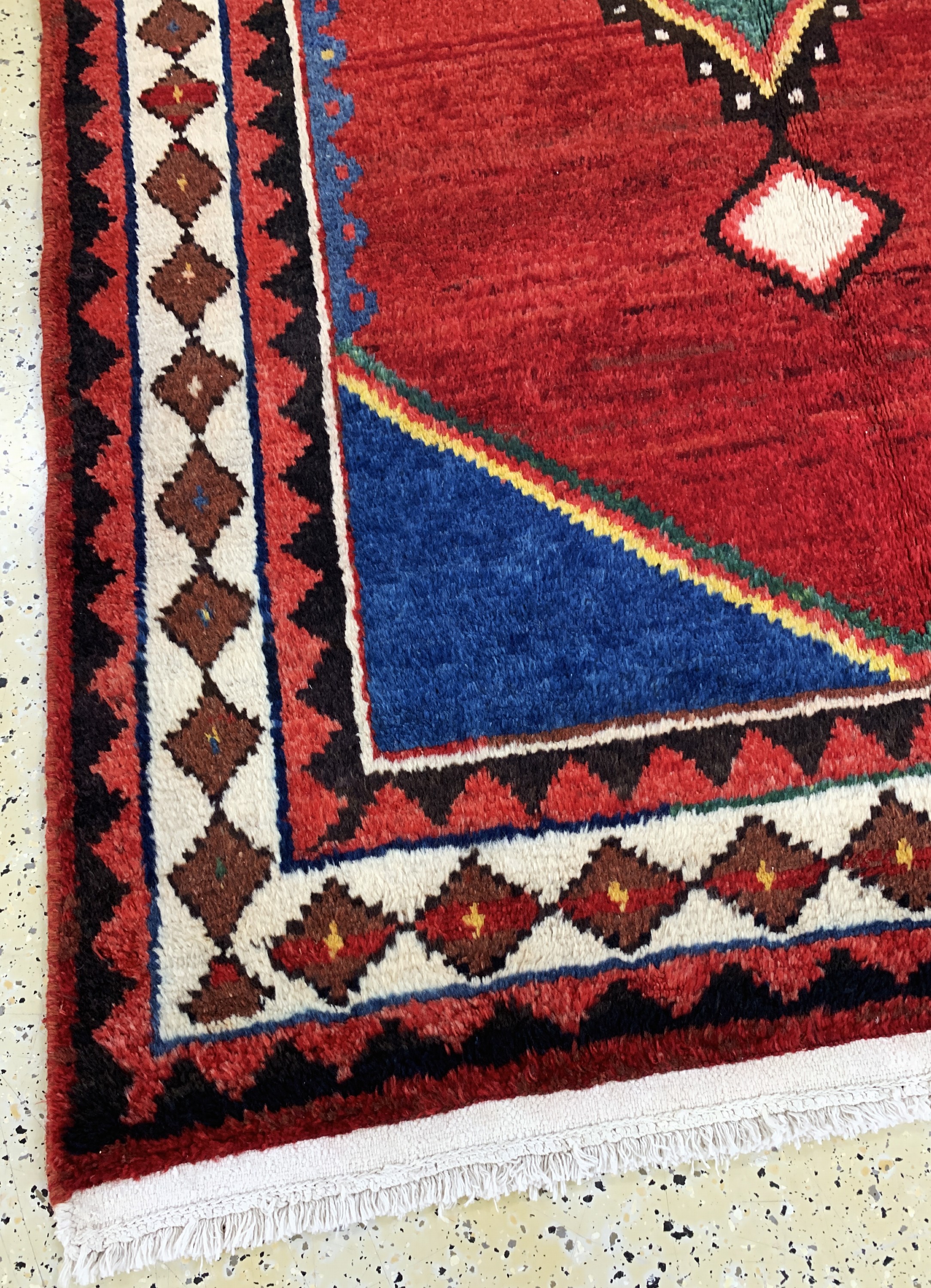 Detail e: Louri Bachtiar, Persien, Anfang 20.Jhd, Wolle auf Baumwolle, ca. 260 x 165 cm, EHZ: 2