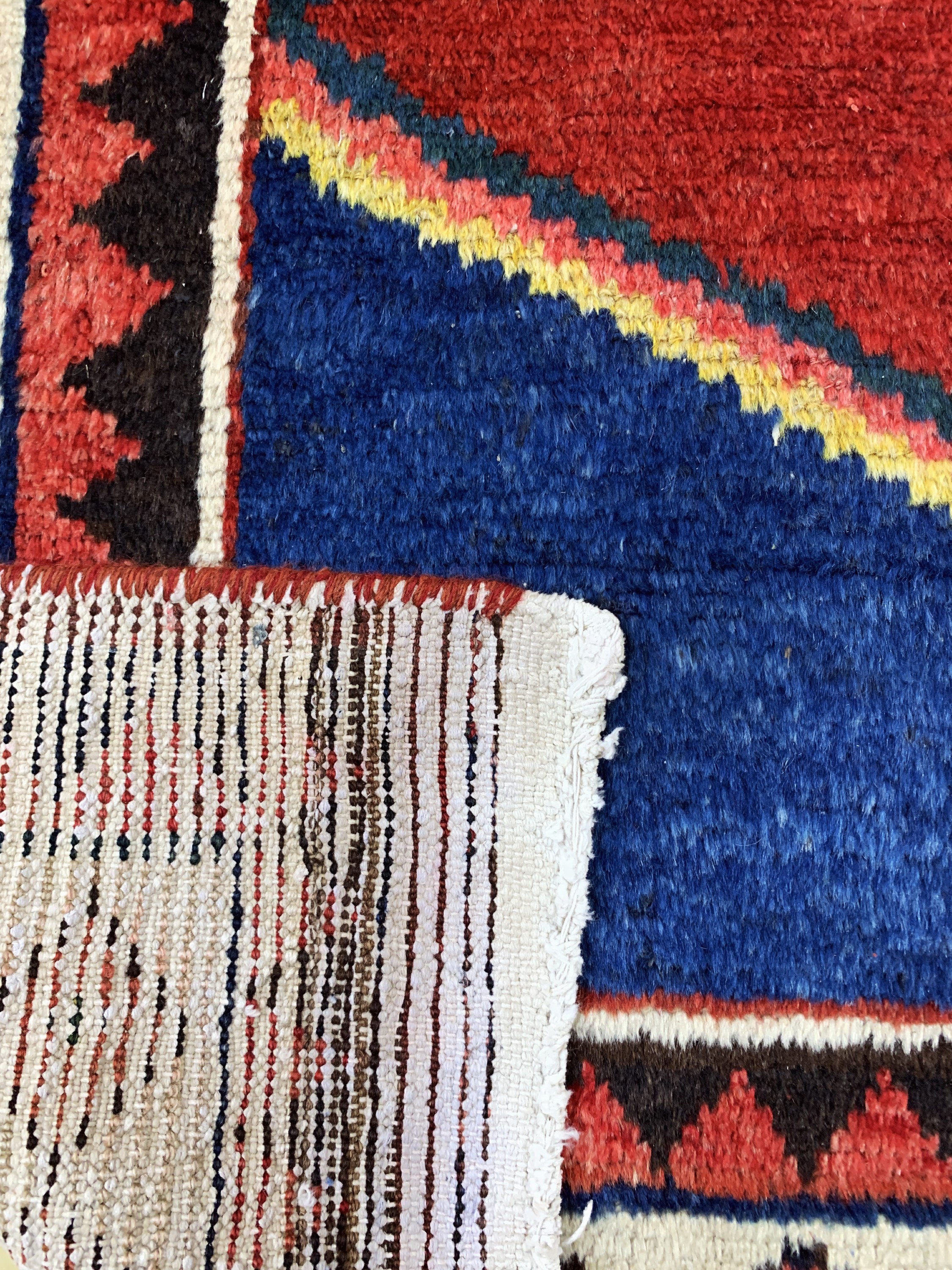 Detail g: Louri Bachtiar, Persien, Anfang 20.Jhd, Wolle auf Baumwolle, ca. 260 x 165 cm, EHZ: 2