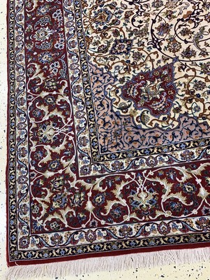 27035132c - Esfahan fein Persien, signiert´Shahabpour´,Mitte 20.Jhd, Korkwolle mit Seide, ca. 310 x ...