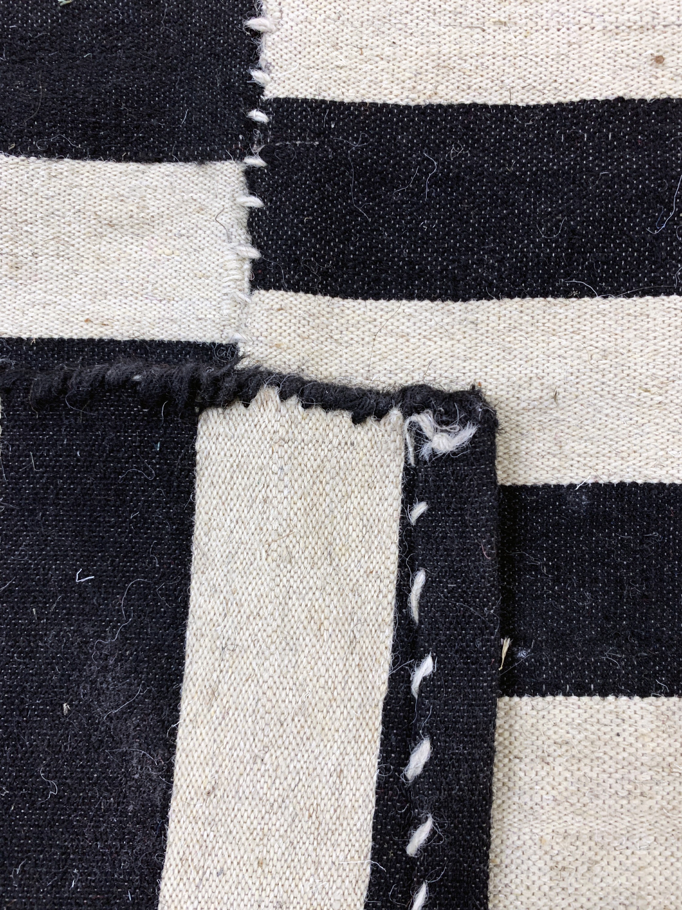 Detail h: Mazandaran Kelim(4 Bahnig), Persien, Anfang20.Jhd, Wolle auf Wolle, ca. 366 x 170 cm, EHZ: 2