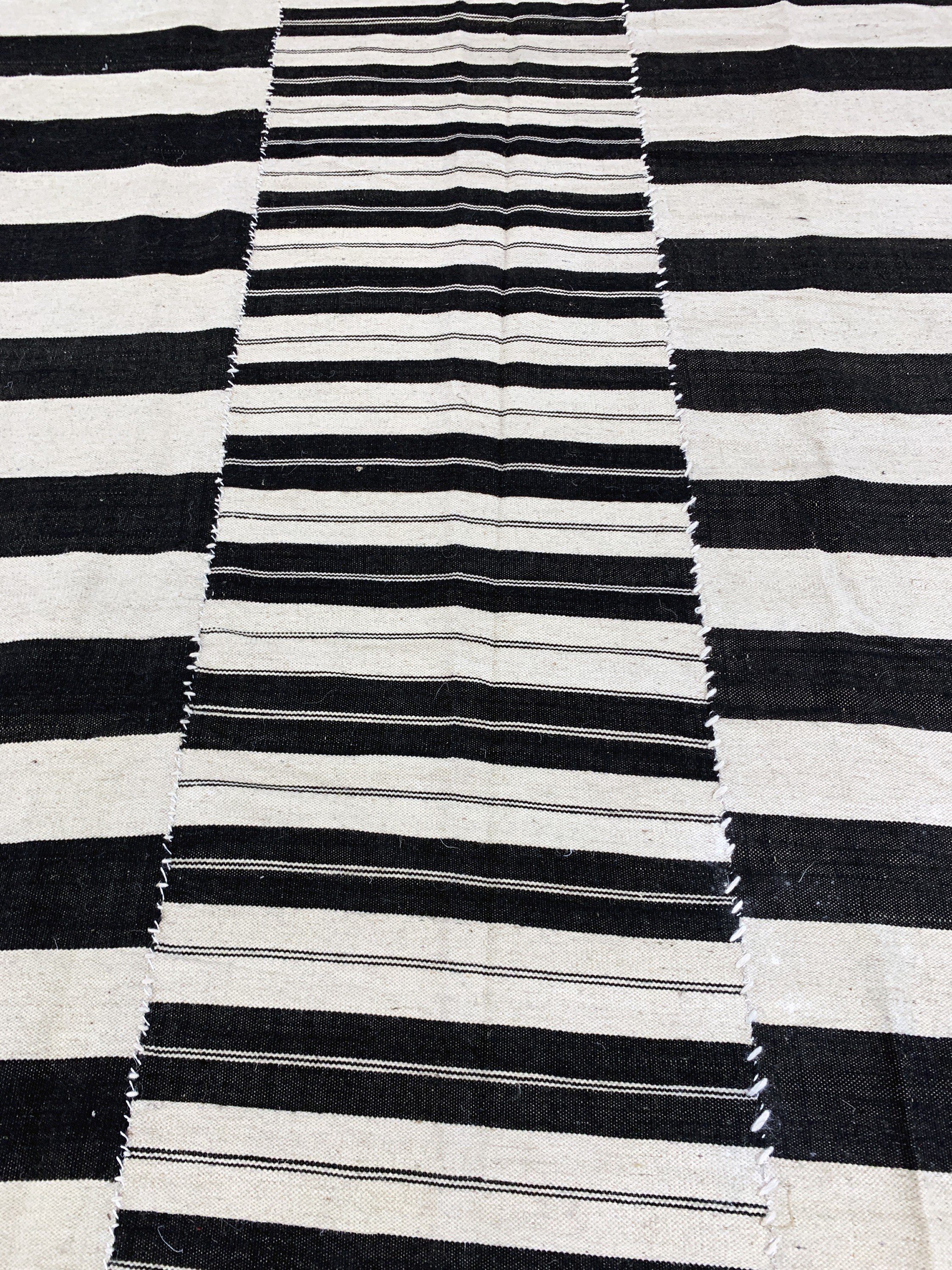 Detail f: Mazandaran Kelim(3 Bahnig), Persien, Anfang20.Jhd, Wolle auf Wolle, ca. 390 x 175 cm, EHZ: 2