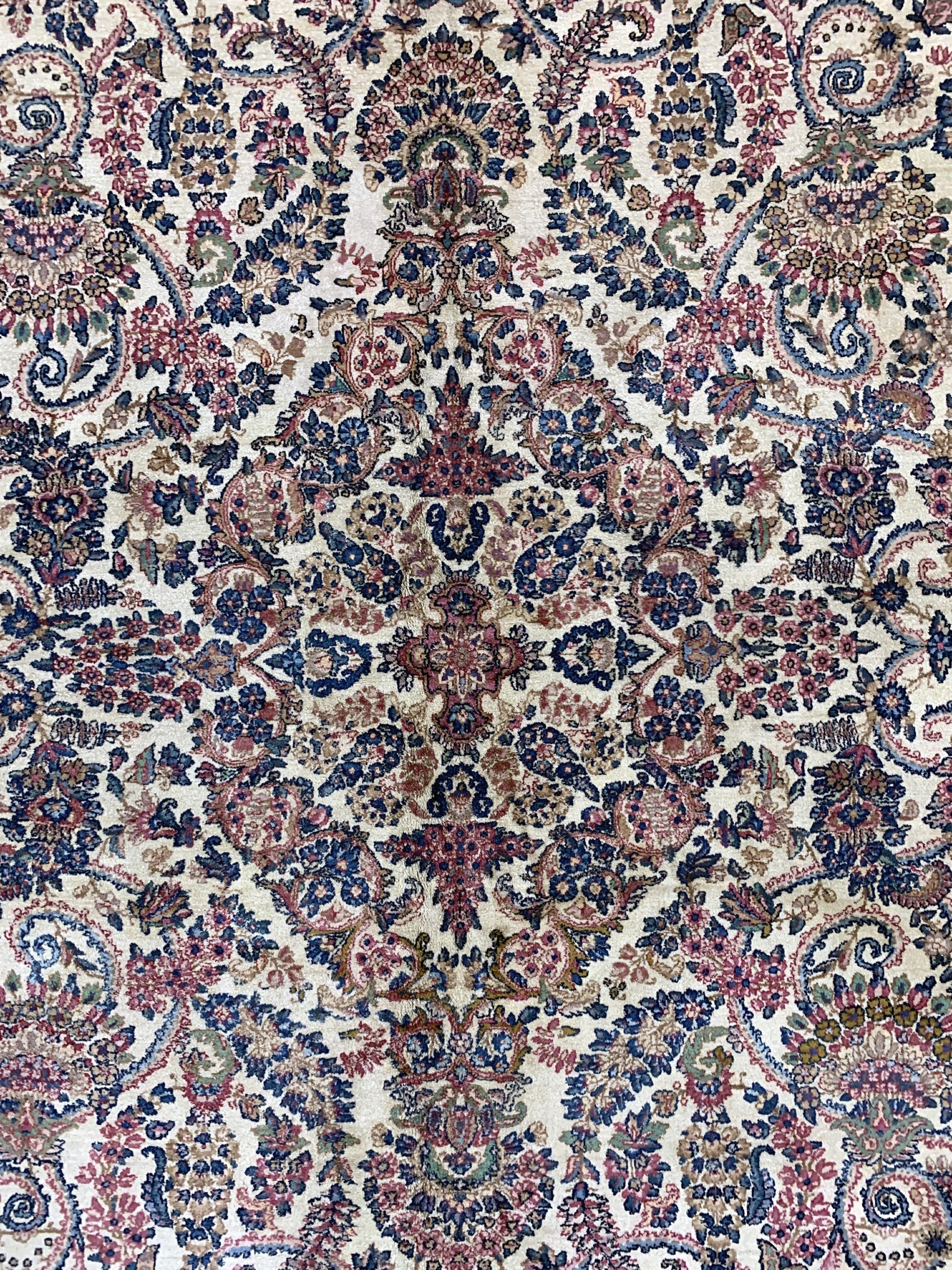 Detail e: Kerman"Lawar"antik, Persien, um 1900, Wolleauf Baumwolle, ca. 460 x 310 cm, gereinigt, EHZ: 2