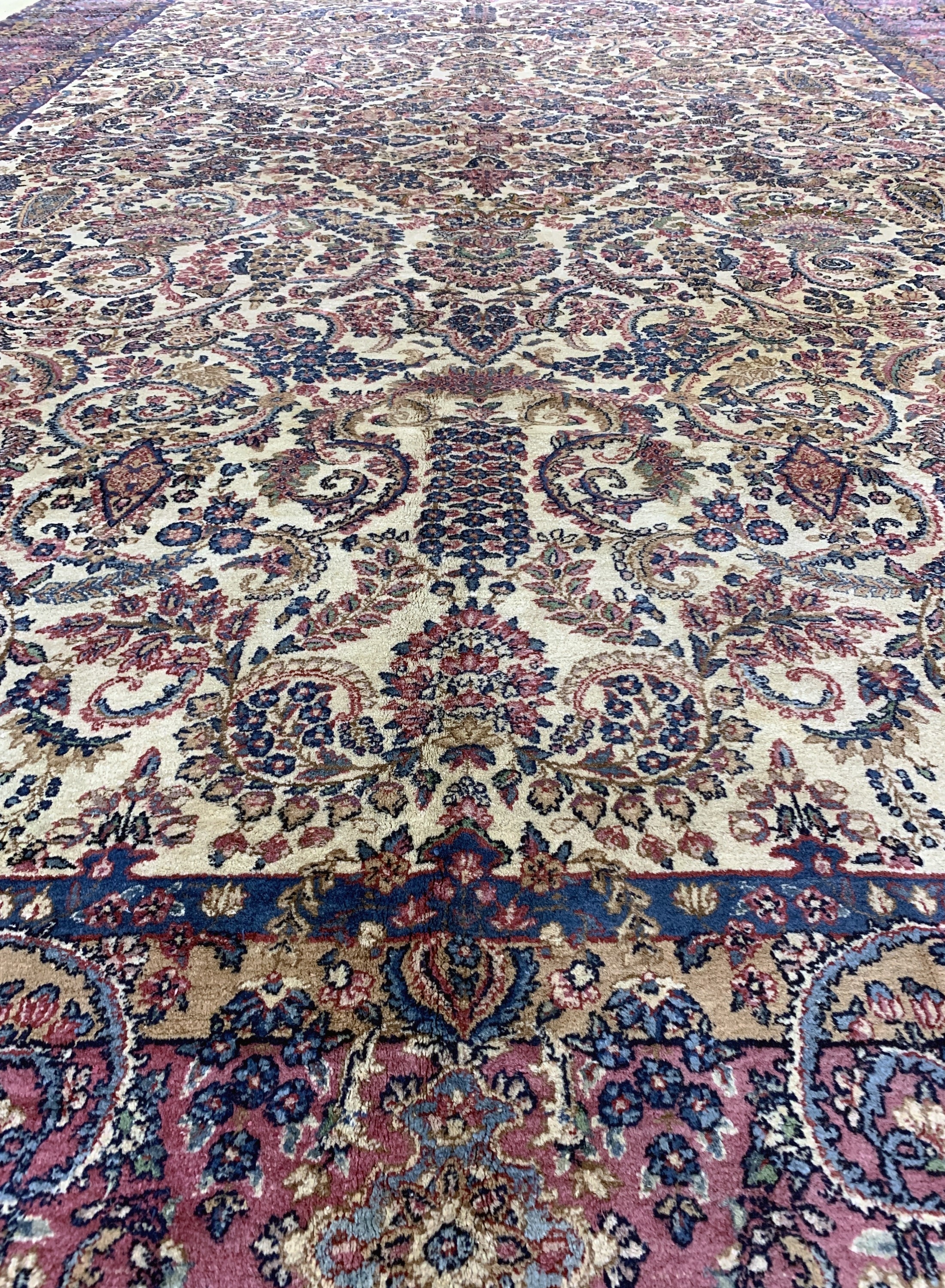 Detail j: Kerman"Lawar"antik, Persien, um 1900, Wolleauf Baumwolle, ca. 460 x 310 cm, gereinigt, EHZ: 2