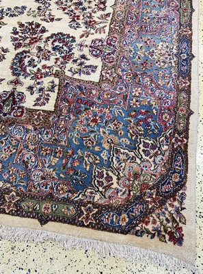 27035290a - Kerman´Lawar´antik, Persien, um 1900, Wolleauf Baumwolle, ca. 580 x 330 cm, EHZ: ...