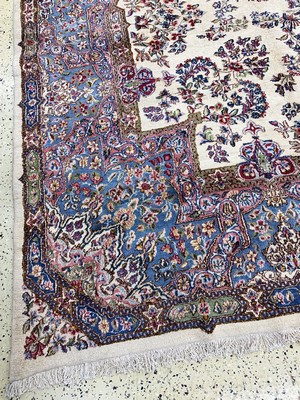 27035290c - Kerman´Lawar´antik, Persien, um 1900, Wolleauf Baumwolle, ca. 580 x 330 cm, EHZ: ...