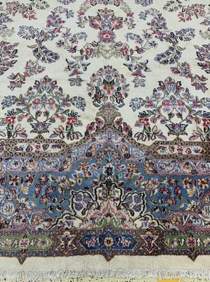 27035290h - Kerman´Lawar´antik, Persien, um 1900, Wolleauf Baumwolle, ca. 580 x 330 cm, EHZ: ...