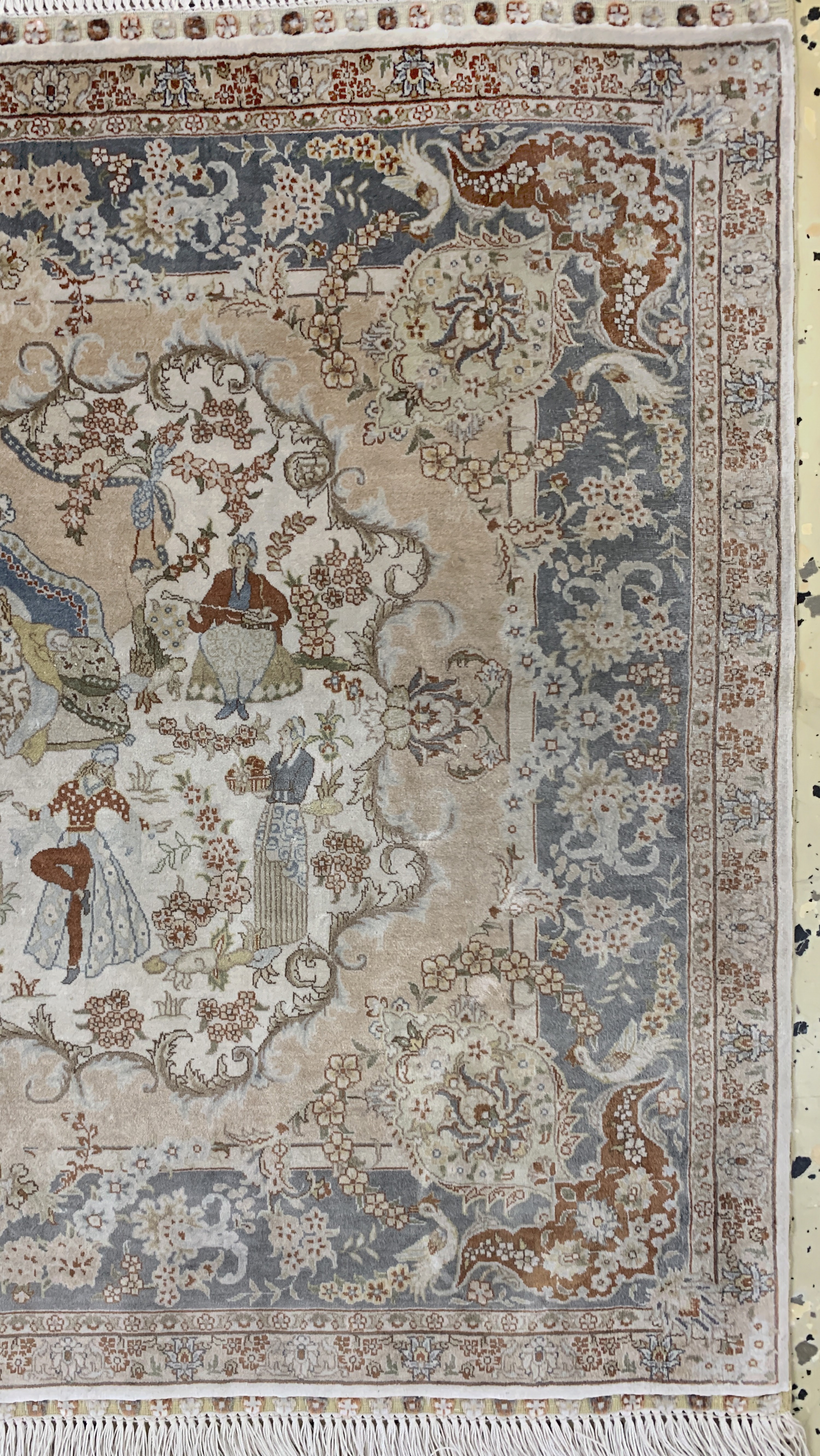 Detail a: Hereke Seide sehr fein, Türkei signiert, Ende 20.Jhd, reine Naturseide, ca. 65 x 46 cm,ca. 3,2 Mio. Kn/qm, verblasst, EHZ: 1-2(Fleck)