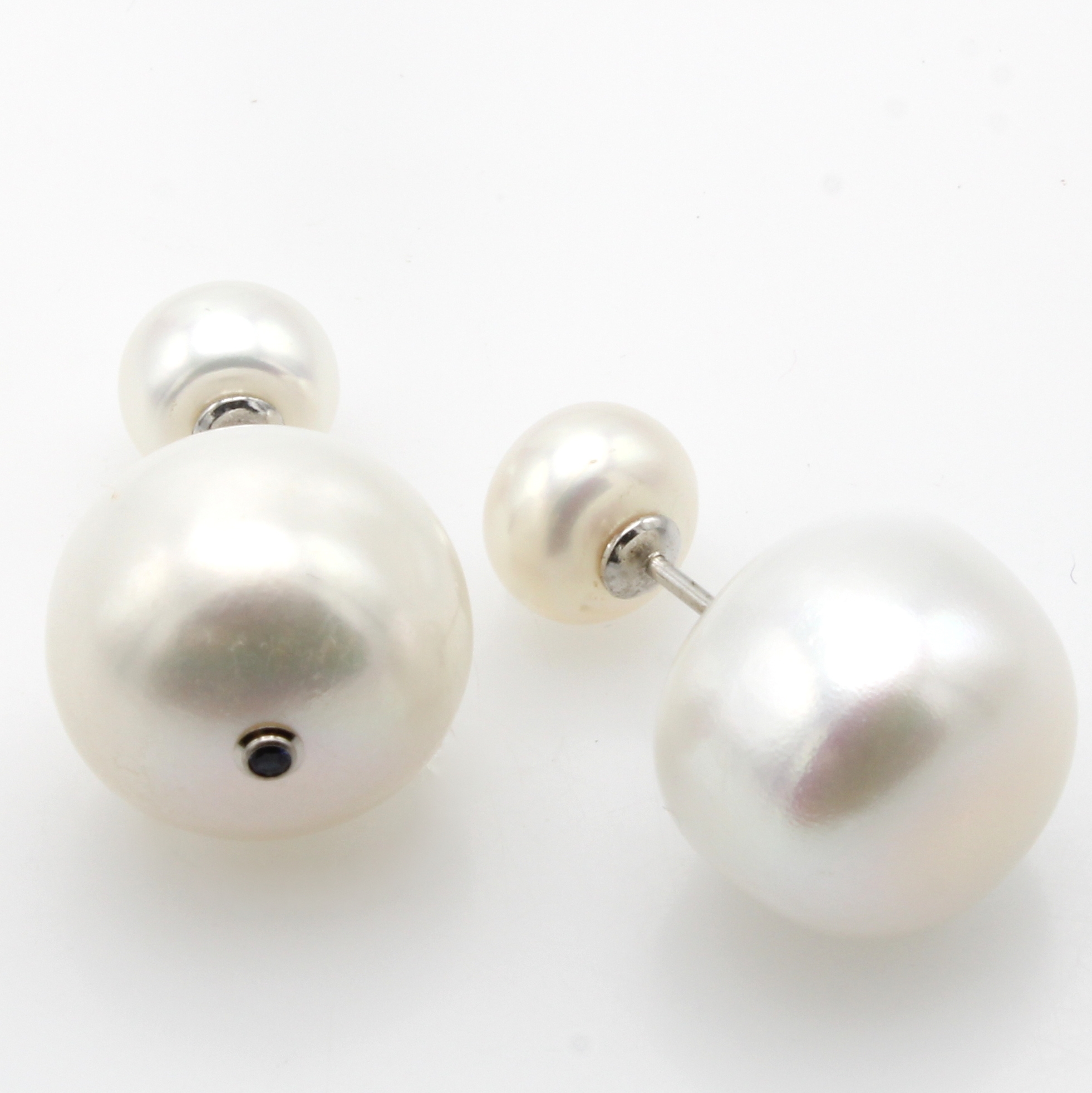 Image 27035388 - Paar Ohrstecker mit Süßwasserzuchtperlen ´double face´, 925er Silber, z.T. rhod., ...