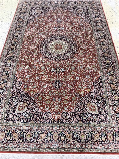 27035320d - Hereke Seide fein, China, Ende 20.Jhd, reine Naturseide, ca. 152 x 95 cm, ca. 1,0 Mio. ...