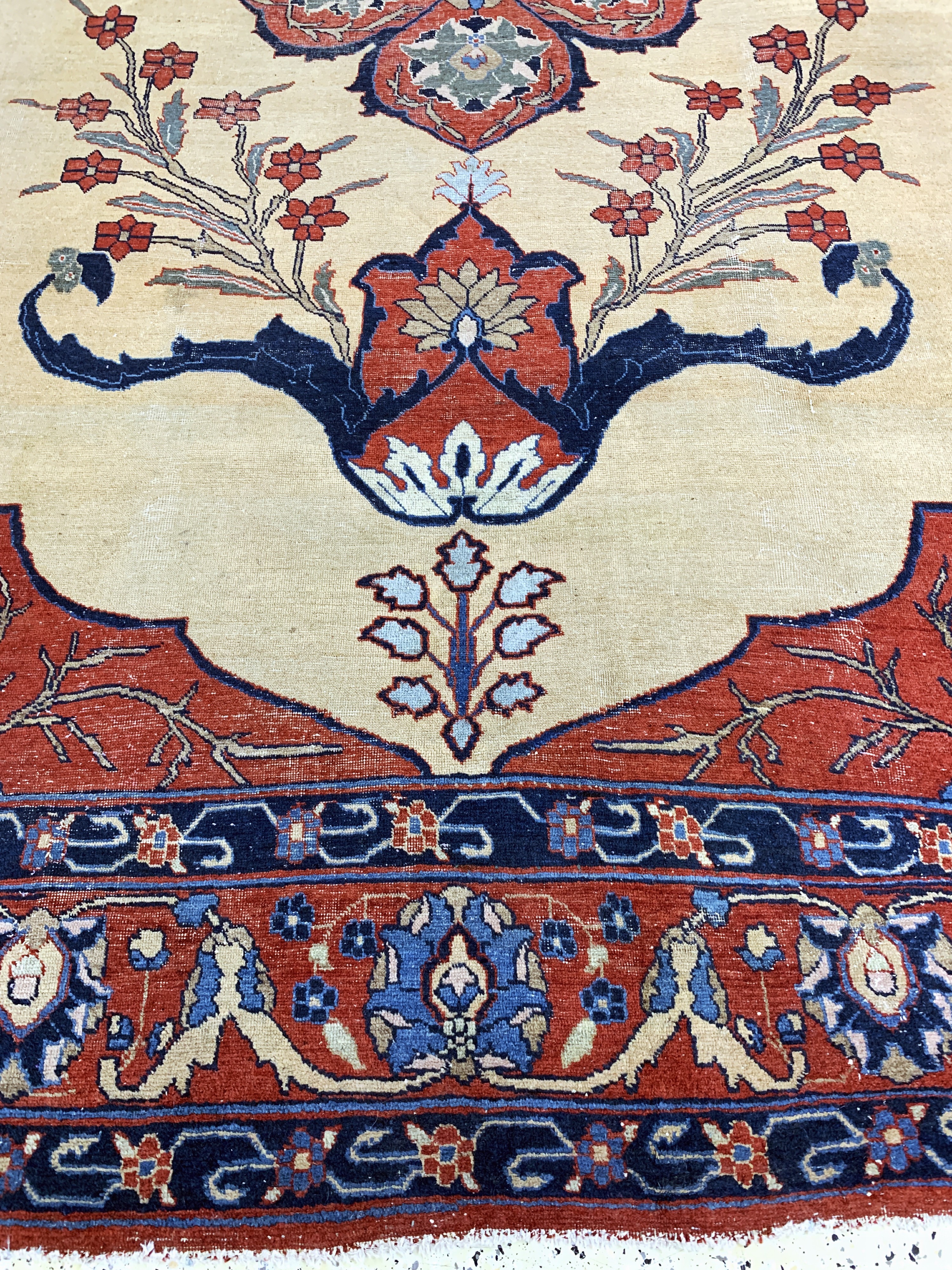 Detail f: Antiker Täbriz, Persien, um 1900, Wolle aufBaumwolle, ca. 390 x 280 cm, EHZ: 4