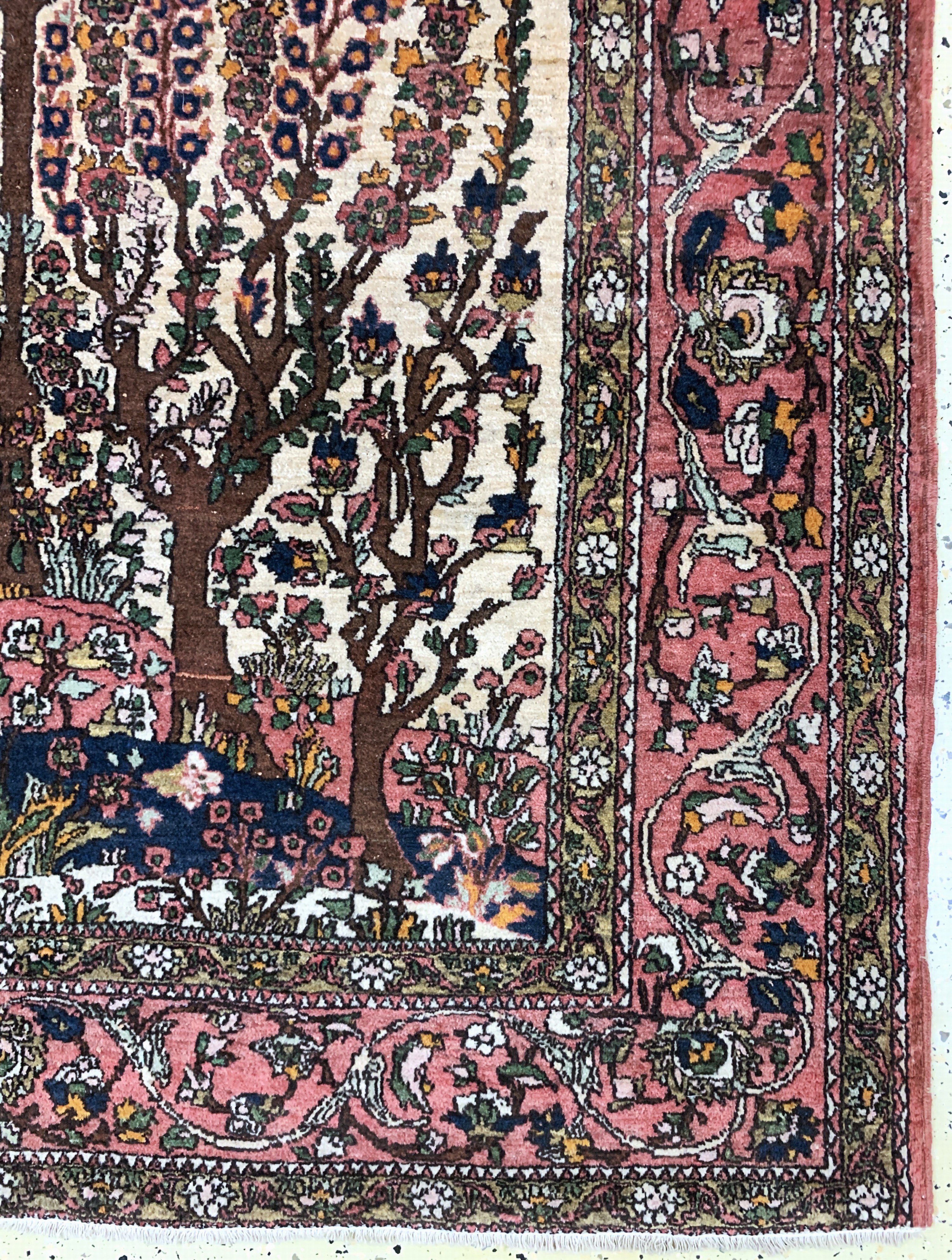 Detail a: Antiker Bachtiar, Persien, um 1900, Wolle auf Baumwolle, ca. 200 x 147 cm, EHZ: 2-3