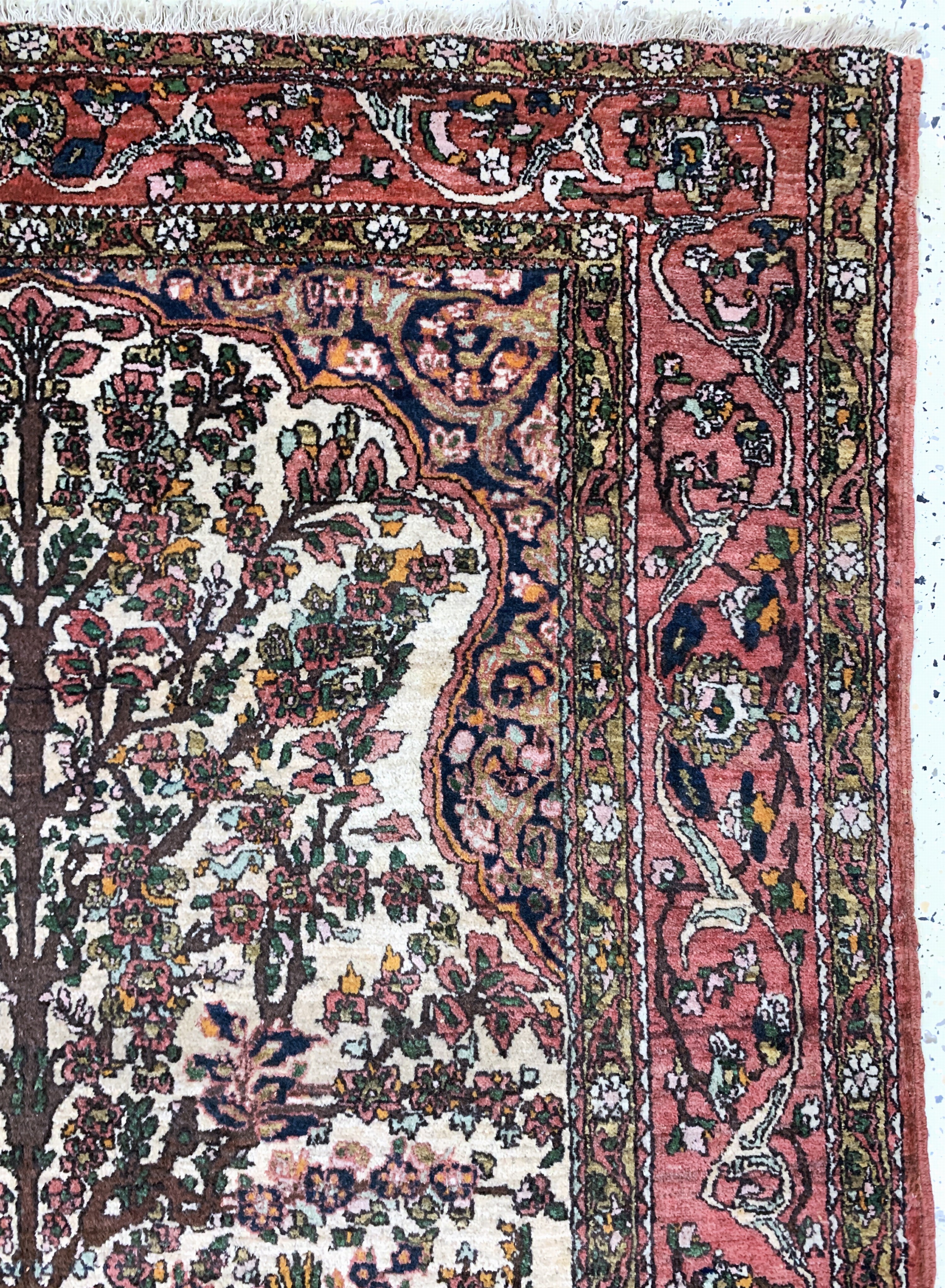 Detail d: Antiker Bachtiar, Persien, um 1900, Wolle auf Baumwolle, ca. 200 x 147 cm, EHZ: 2-3