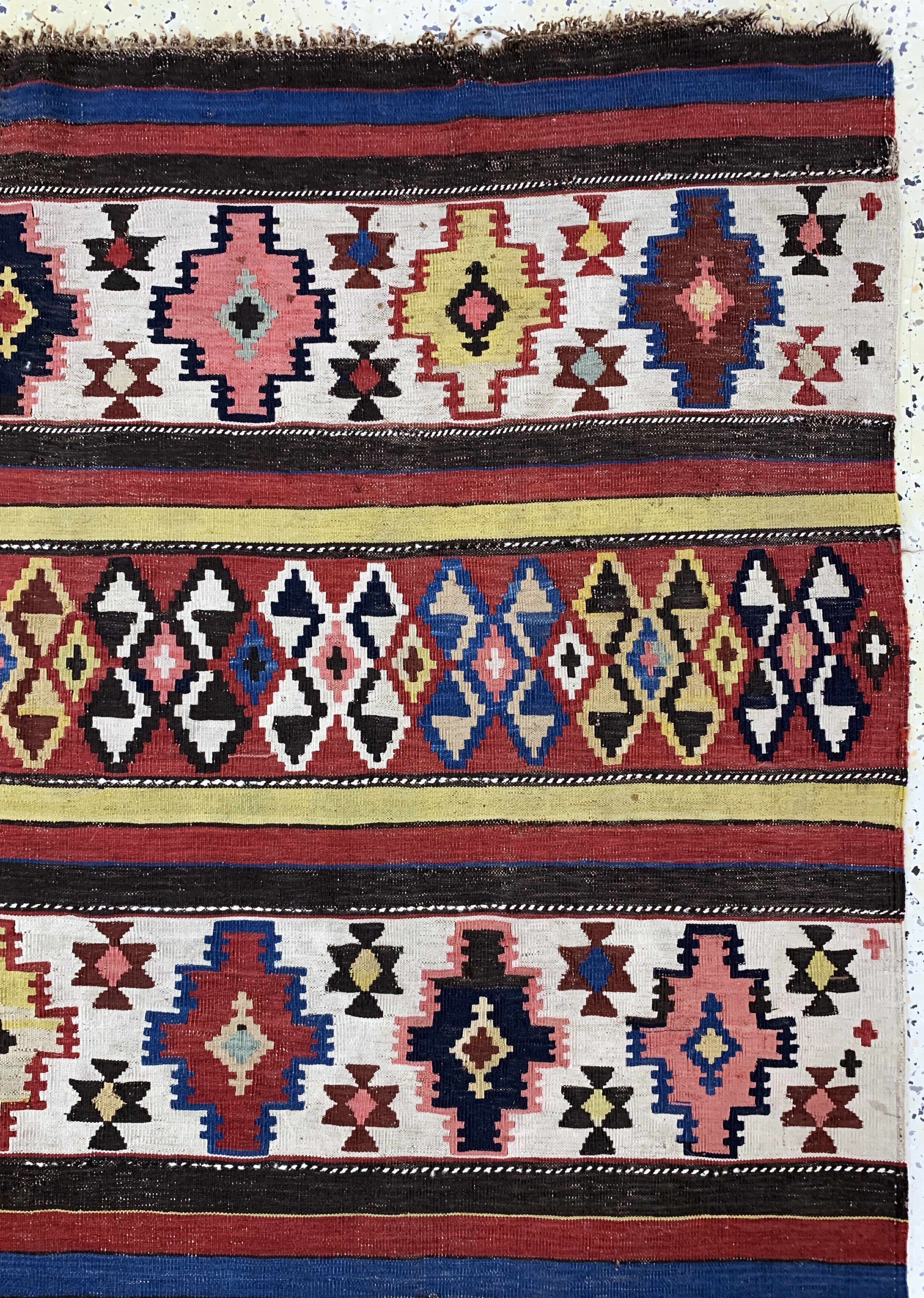 Detail f: Antiker Schirwan Kelim, Kaukasus, 19.Jhd, Wolle auf Wolle, ca. 306 x 152 cm, EHZ: 3 (geflickt)