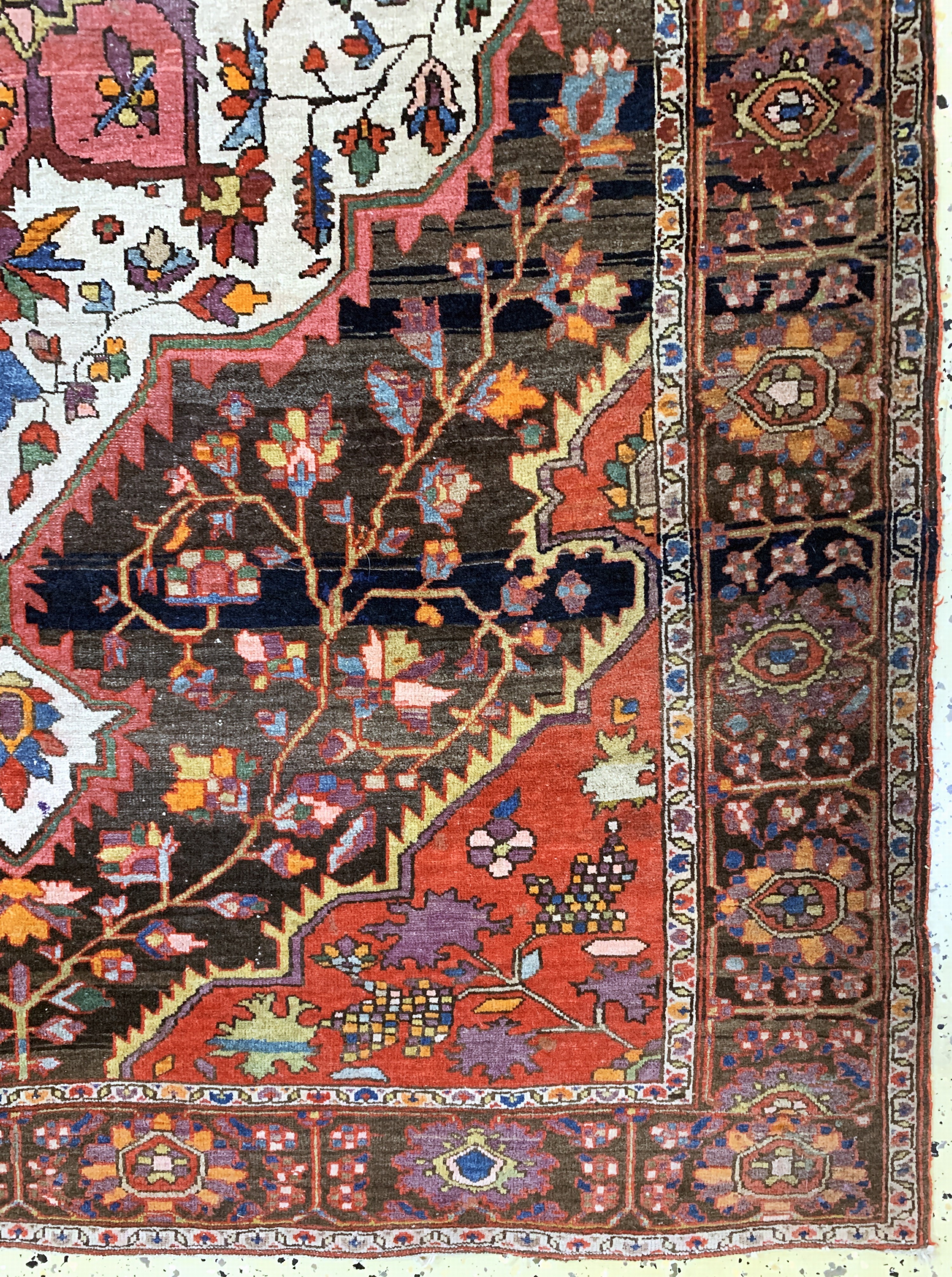 Detail b: Antiker Farahan, Persien, 19.Jhd, Wolle aufBaumwolle, ca. 193 x 130 cm, EHZ: 2-3