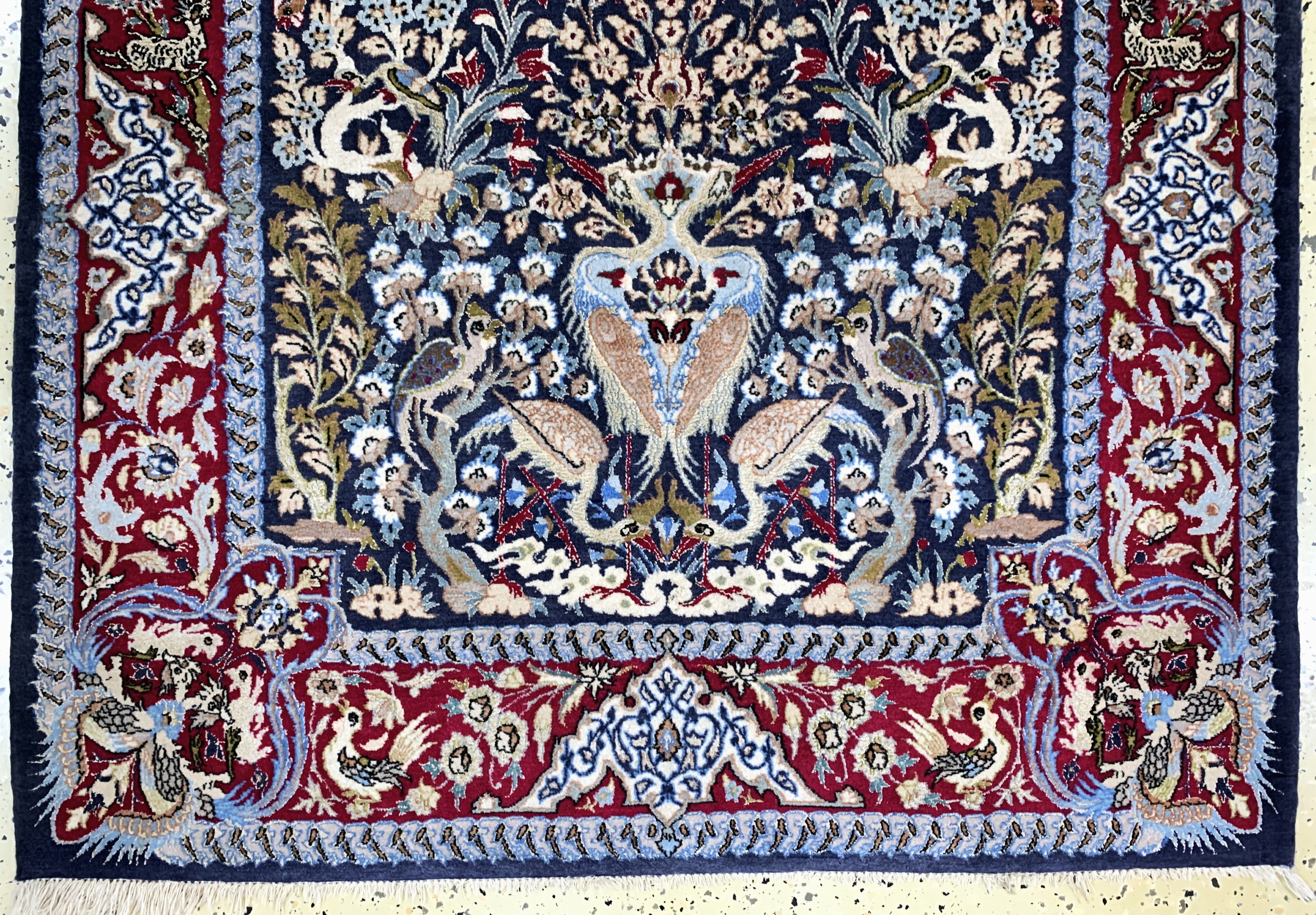 Detail b: Esfahan fein, Persien, Mitte 20.Jhd, Korkwolle mit und auf Seide, ca. 170 x 110 cm,ca. 1,0 Mio. Kn/qm, EHZ: 2
